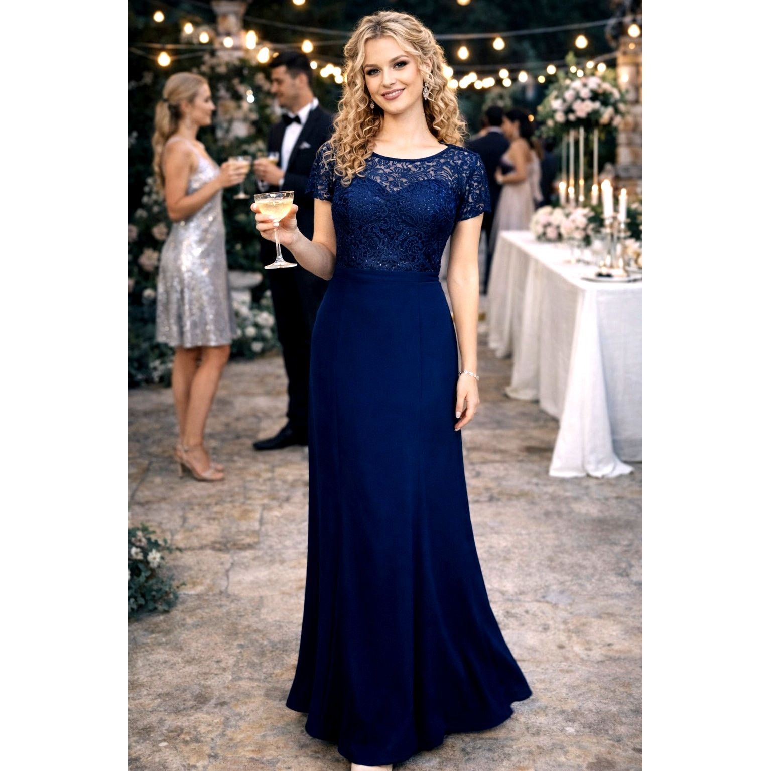 Jenny Packham Jenny Packham Victorian Sequin Lace Trumpet Gown Midnight 14 Size XL / US 12-14 / IT 48-50 - 1 Thumbnail