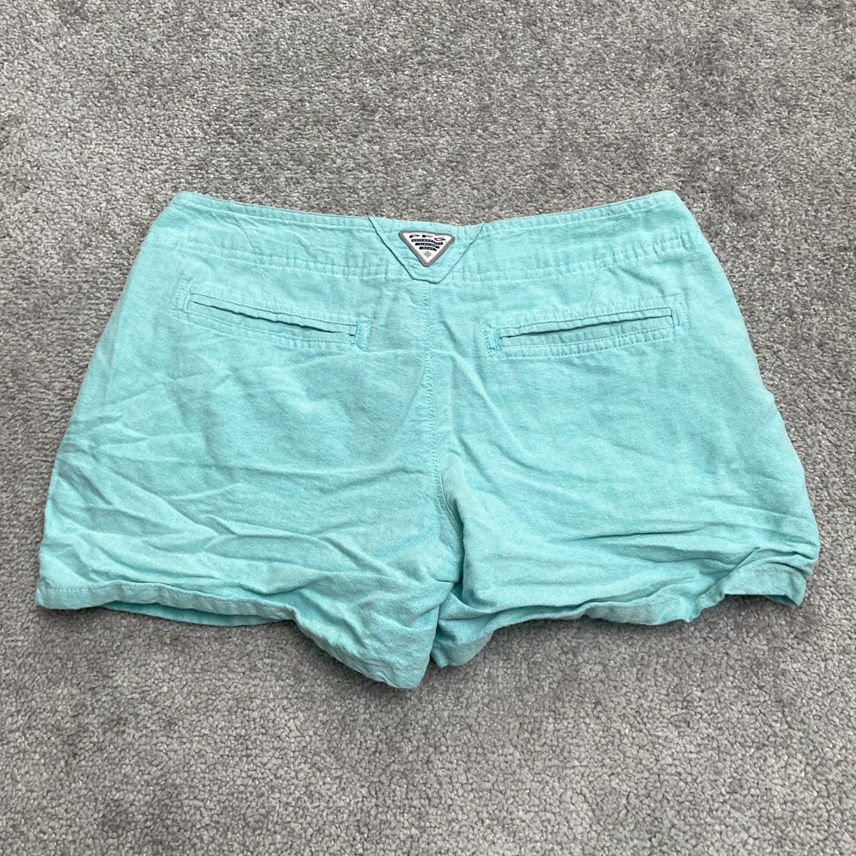 Vintage Columbia Bermuda Shorts Womens 4 Blue Mid Rise Casual Cotton PFG Fish Outdoor 30x4 Shorts Womens/N/A Size 27" / US 4 / IT 40 - 2 Thumbnail
