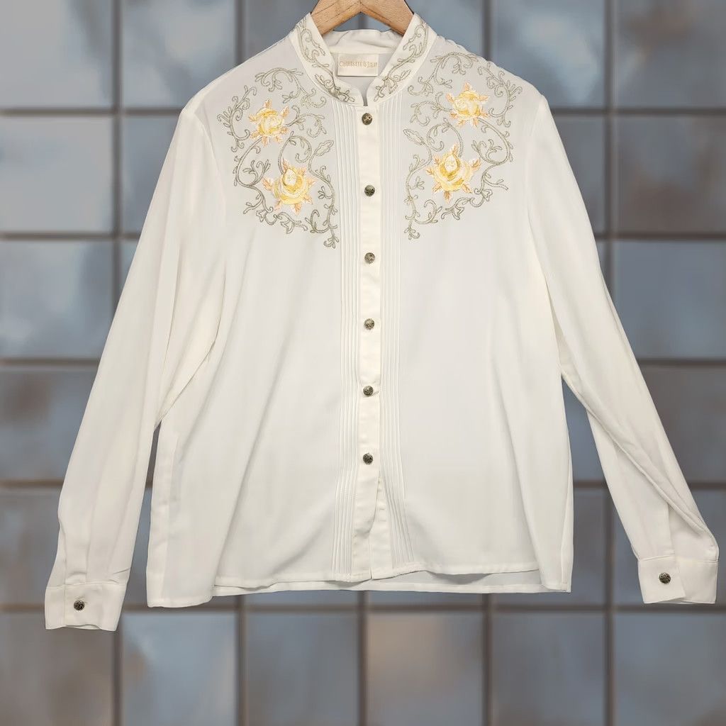 Vintage Christie & Jill Shirt Womens 14 White Embroidered Floral Button Up Rose Blouse Top Size XL / US 12-14 / IT 48-50 - 1 Thumbnail