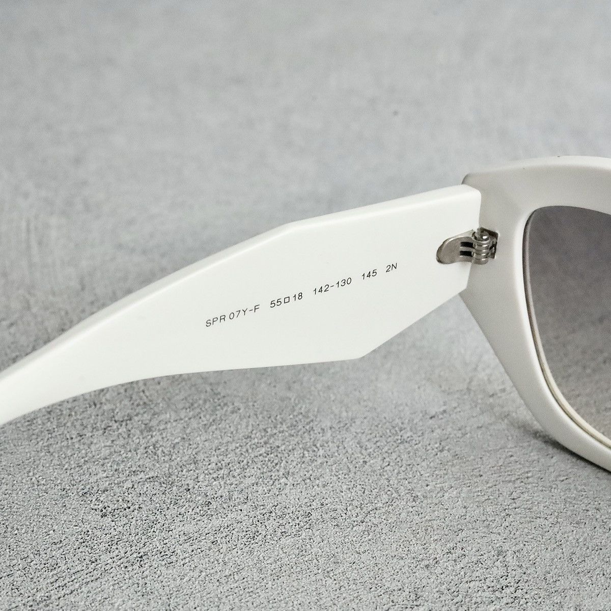 Prada PRADA 07YS SUNGLASSES Size ONE SIZE - 6 Thumbnail
