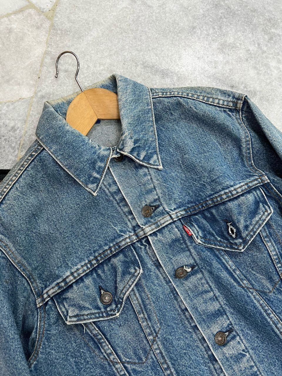 Levi's Levis 1970’s type3 Trucker Jacket Top Button 52 Size US M / EU 48-50 / 2 - 4 Thumbnail