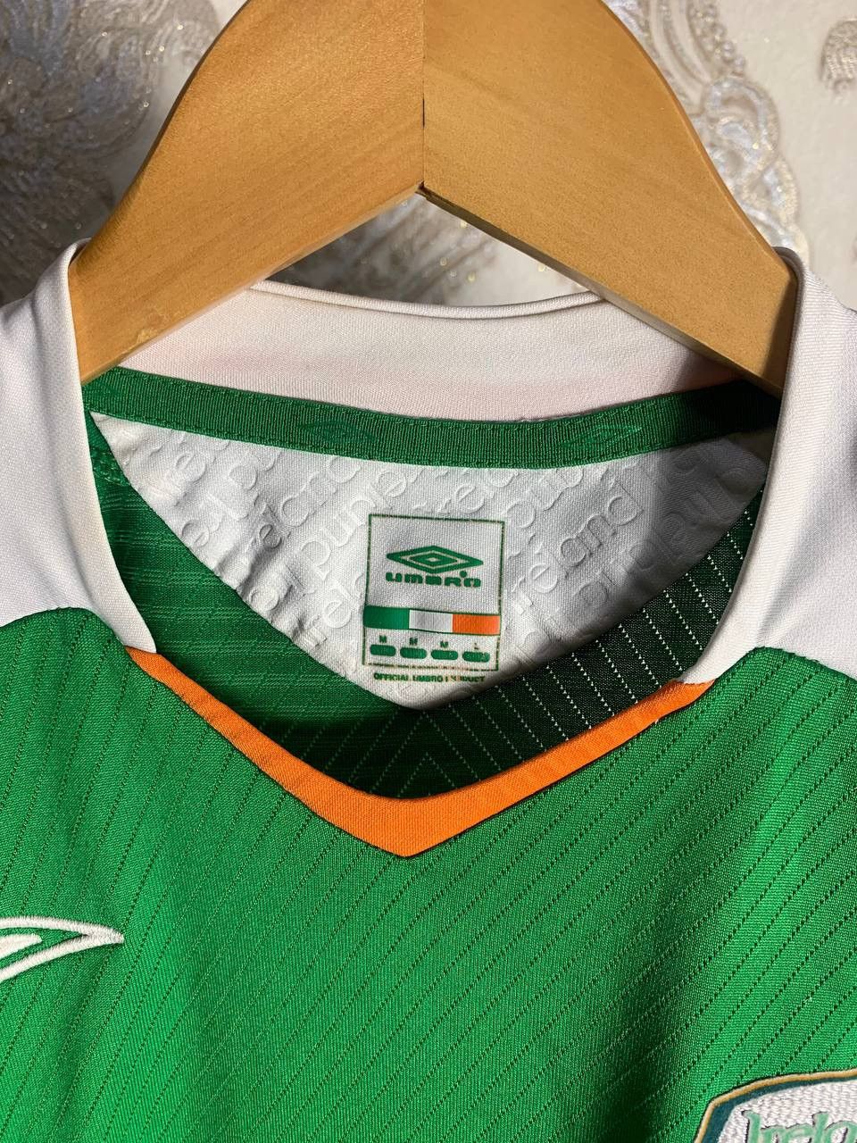 Umbro VINTAGE UMBRO IRELAND RETRO SOCCER JERSEY BLOKECORE Y2K 90s Size US M / EU 48-50 / 2 - 6 Thumbnail