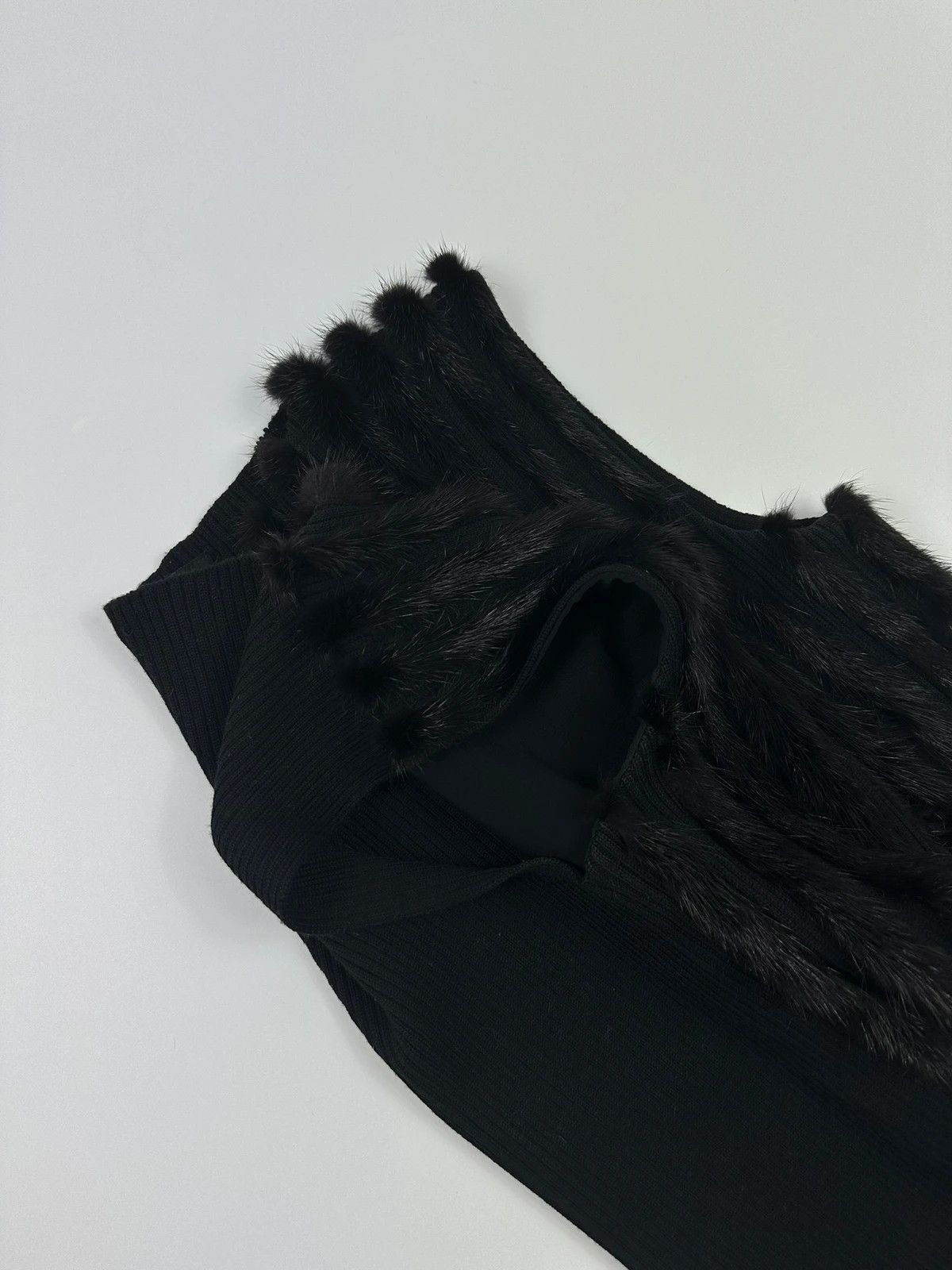 Prada Prada Milano FW97-98 Black Mink Fur & Wool Tank Top Vest Size US S / EU 44-46 / 1 - 10 Thumbnail