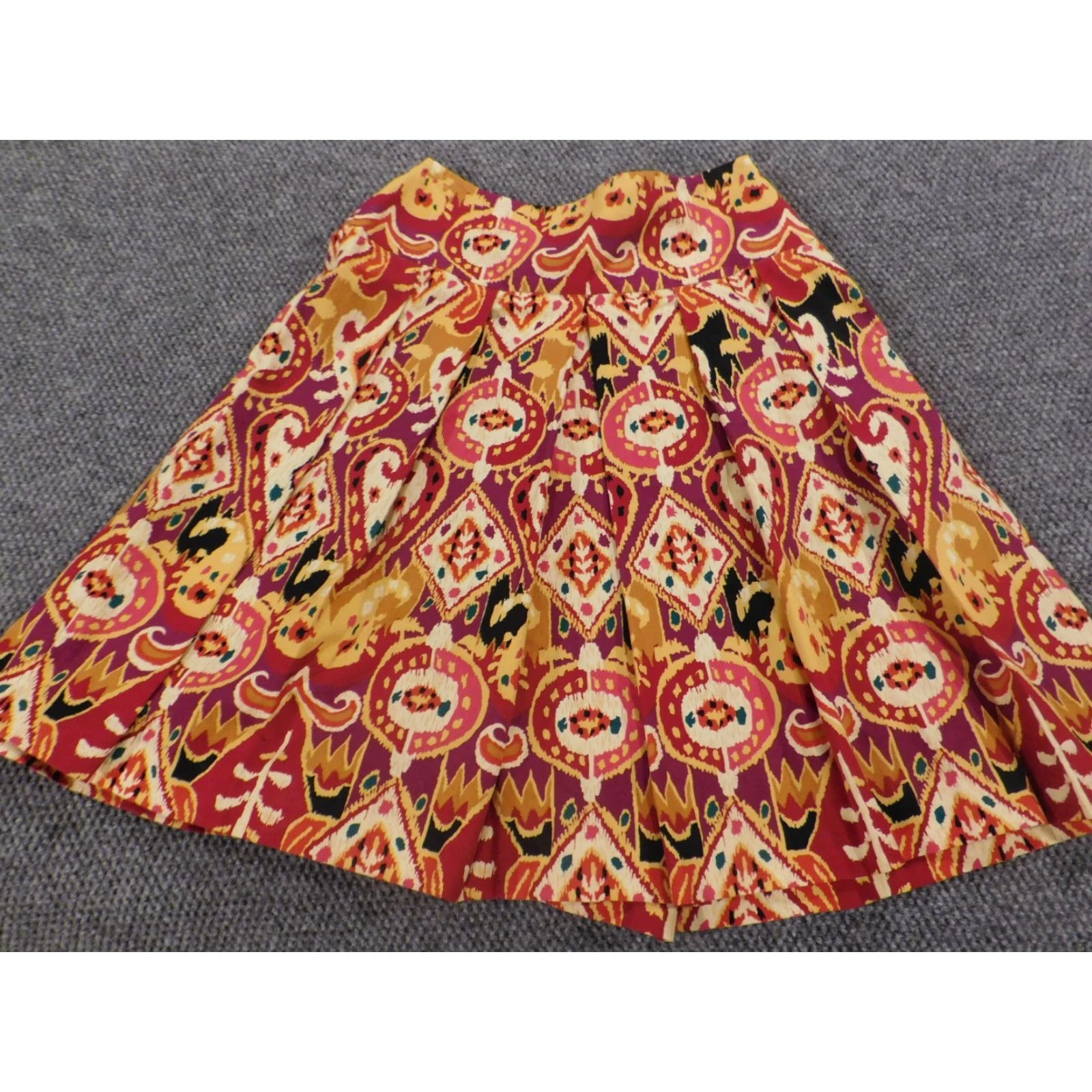 Vintage Harold's Womens Skirt 6 Red A-Line Zip Ruffles stretch Knee Length Cotton Knit Casual Modern 6 Regular Womens Size 28" / US 6 / IT 42 - 4 Thumbnail