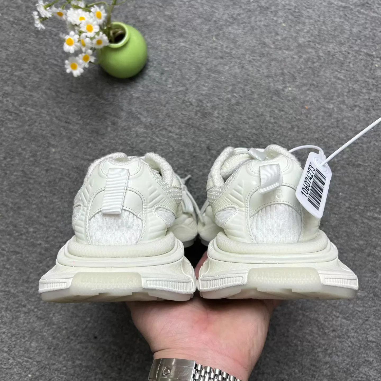 Balenciaga Balenciaga 3xl Fluorescent 38 99 New Size US 7.5 / IT 37.5 - 4 Thumbnail