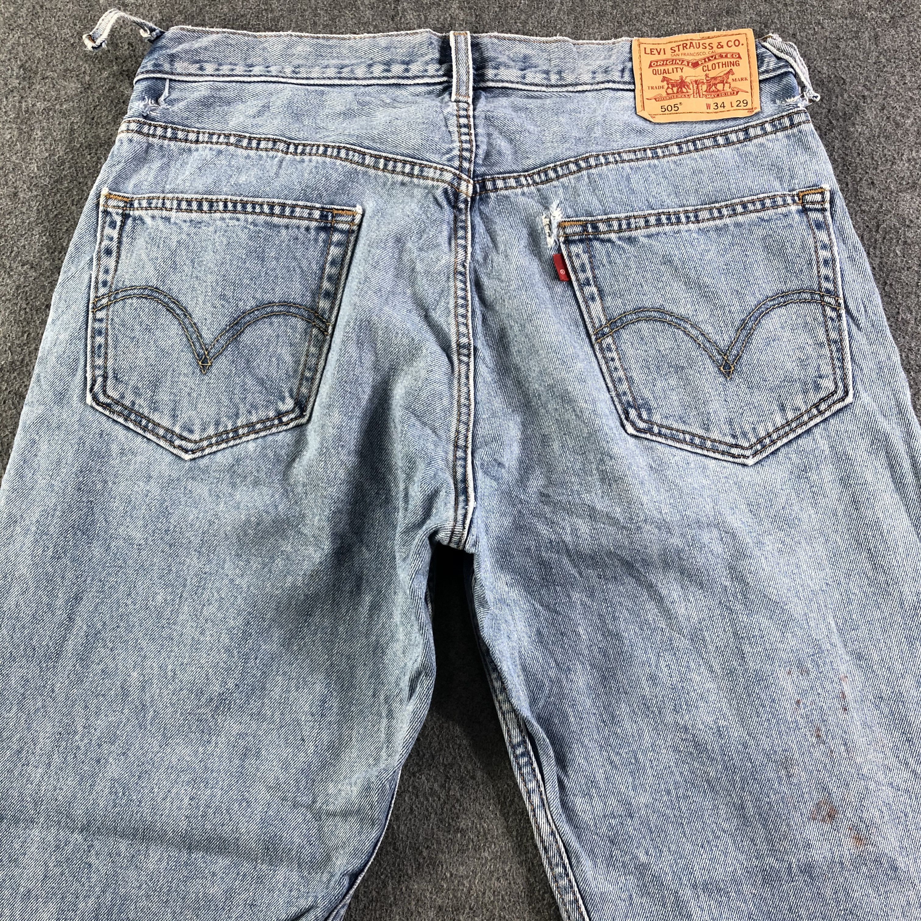 Levi's Vintage Blue Wash Levis 505 Jeans-J3046 Size US 35 - 4 Thumbnail