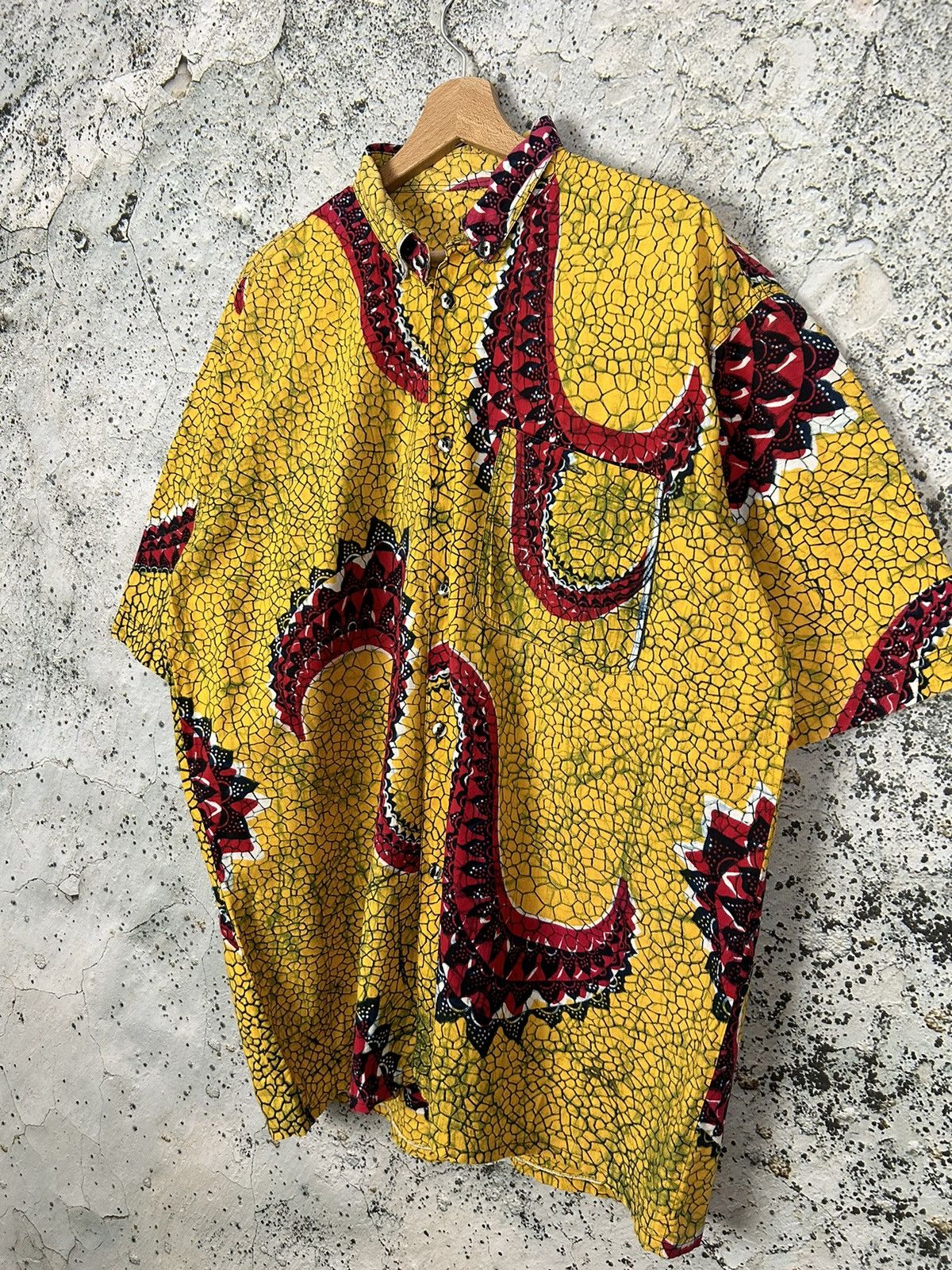 Other Vintage Yellow Hawaiian Shirt 90s Avantgarde Alternative Size US XL / EU 56 / 4 - 2 Thumbnail