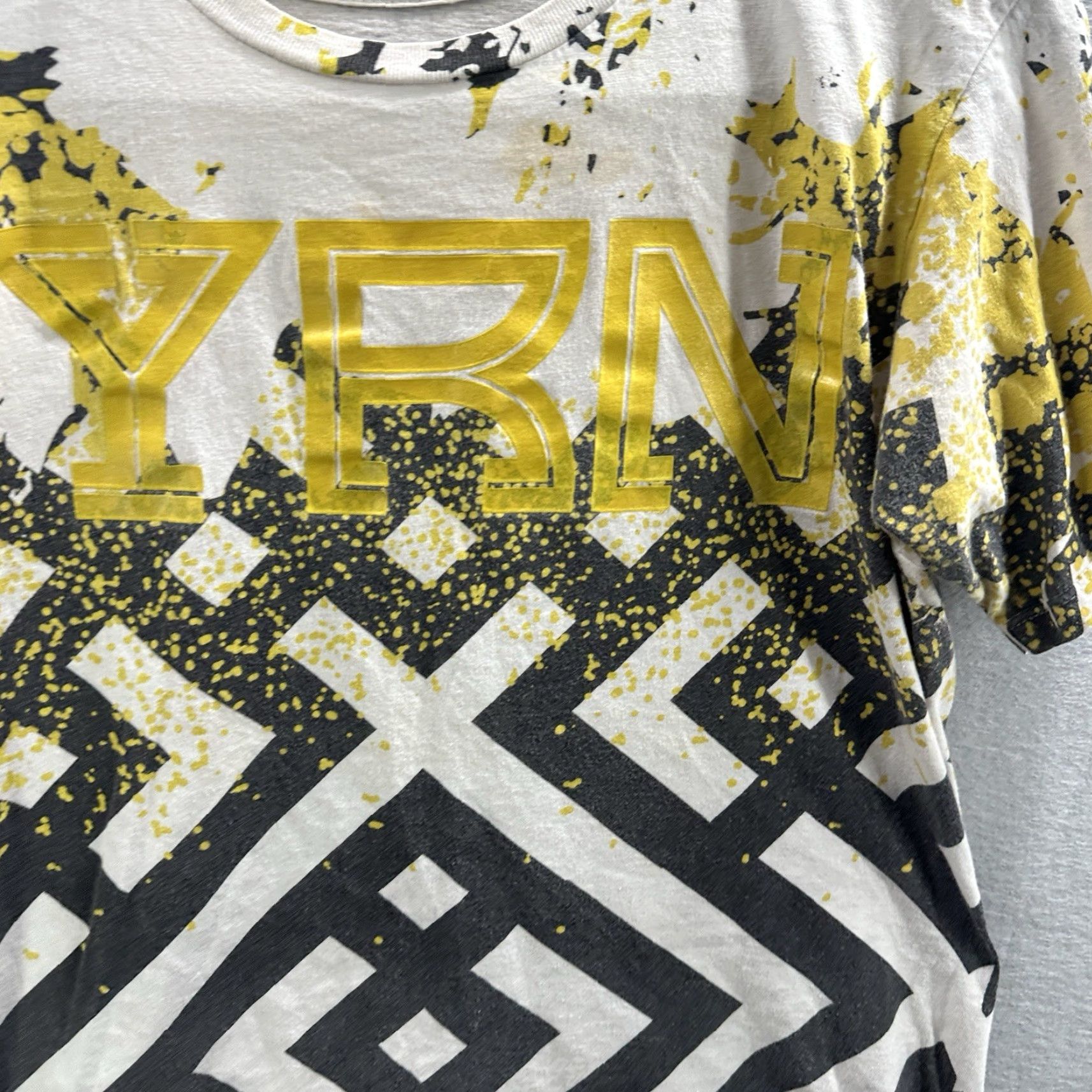 Vintage YRN Migos Shirt Graphic Print Mens Medium All Over Print Hip Hop Shirt Size US M / EU 48-50 / 2 - 3 Thumbnail