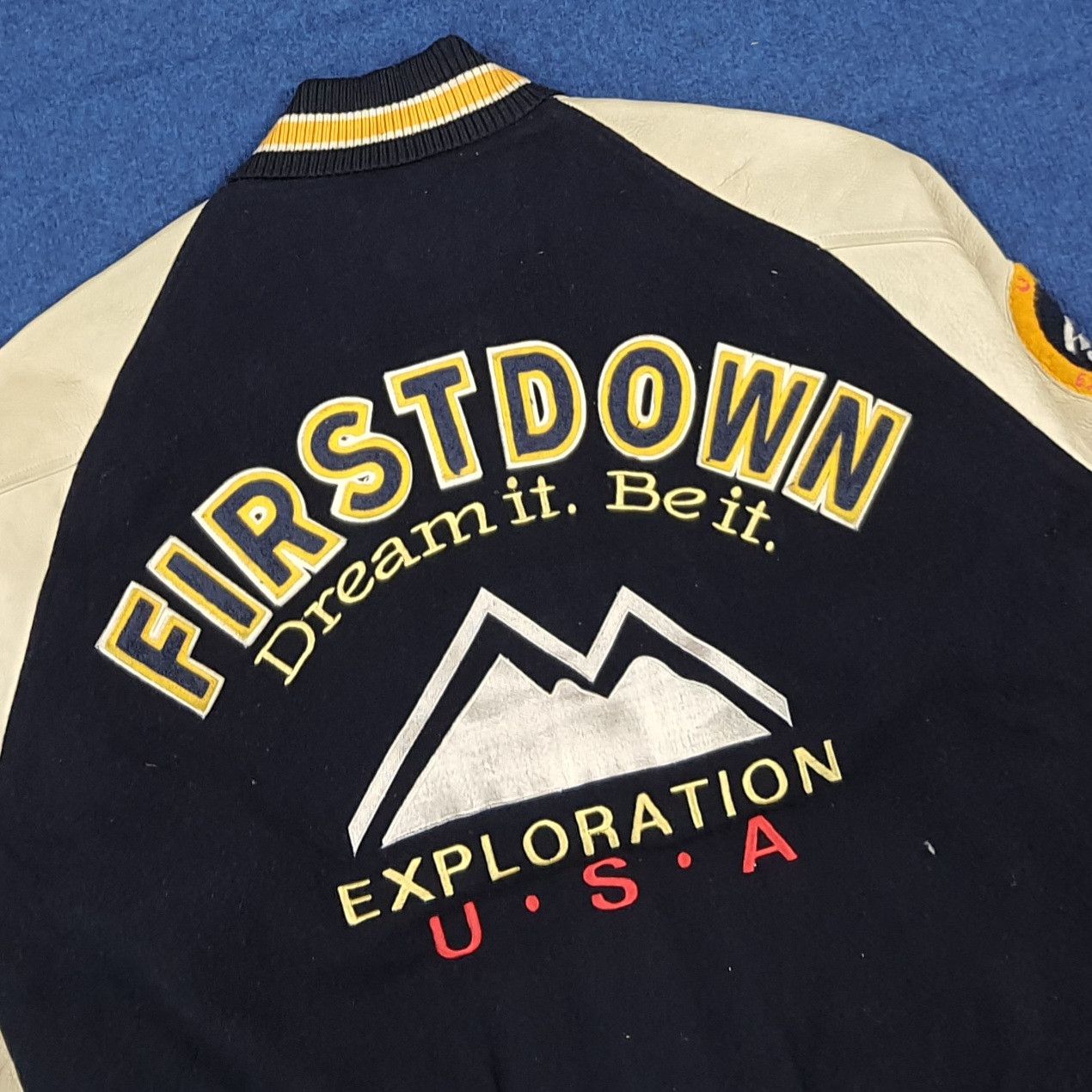 Vintage Vintage First Down Exploration USA Letterman Jacket C291N34 Size US L / EU 52-54 / 3 - 6 Thumbnail