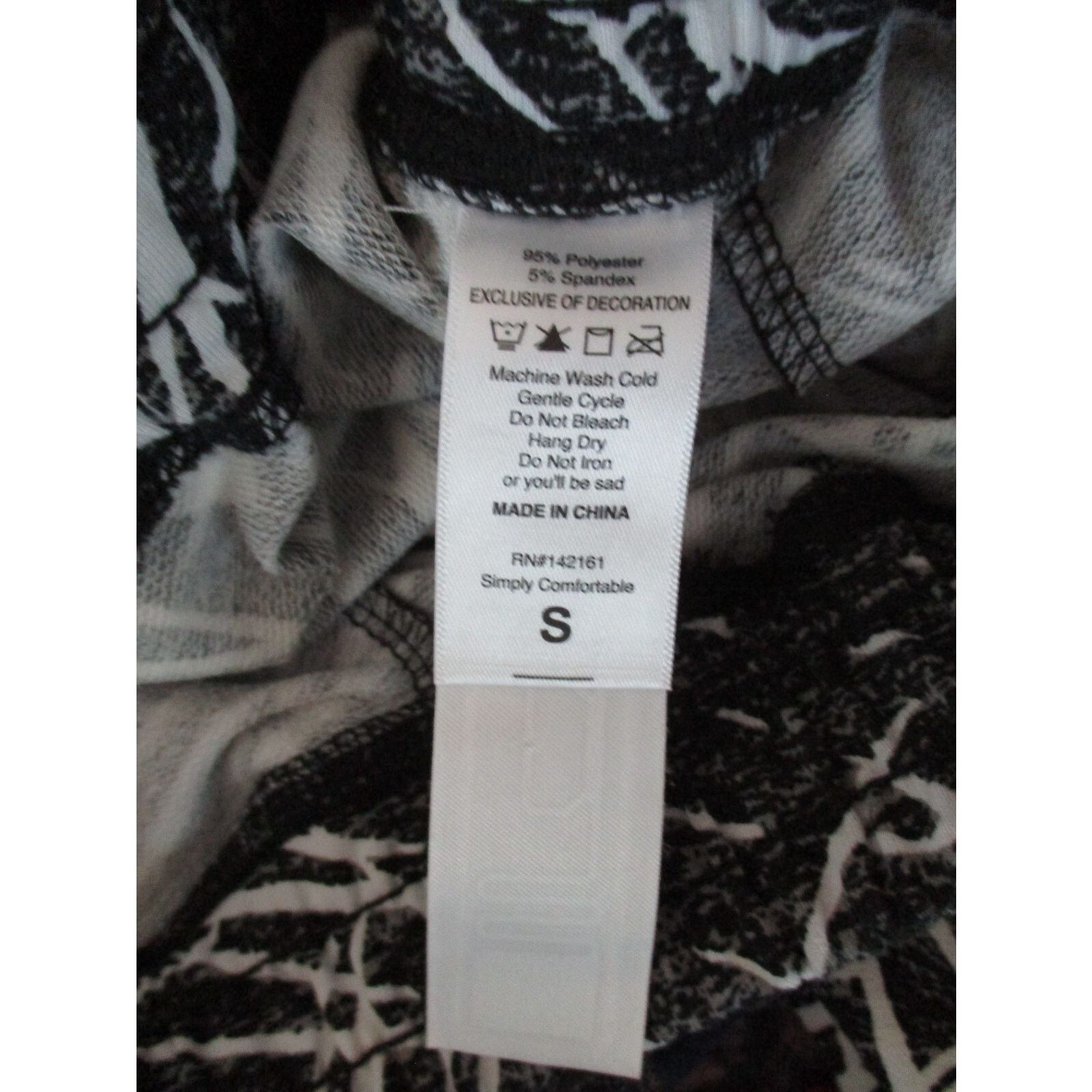Other LuLaRoe Jax Small NWOT Black Gray White Joggers Sweatpants Size 28" / US 6 / IT 42 - 5 Thumbnail