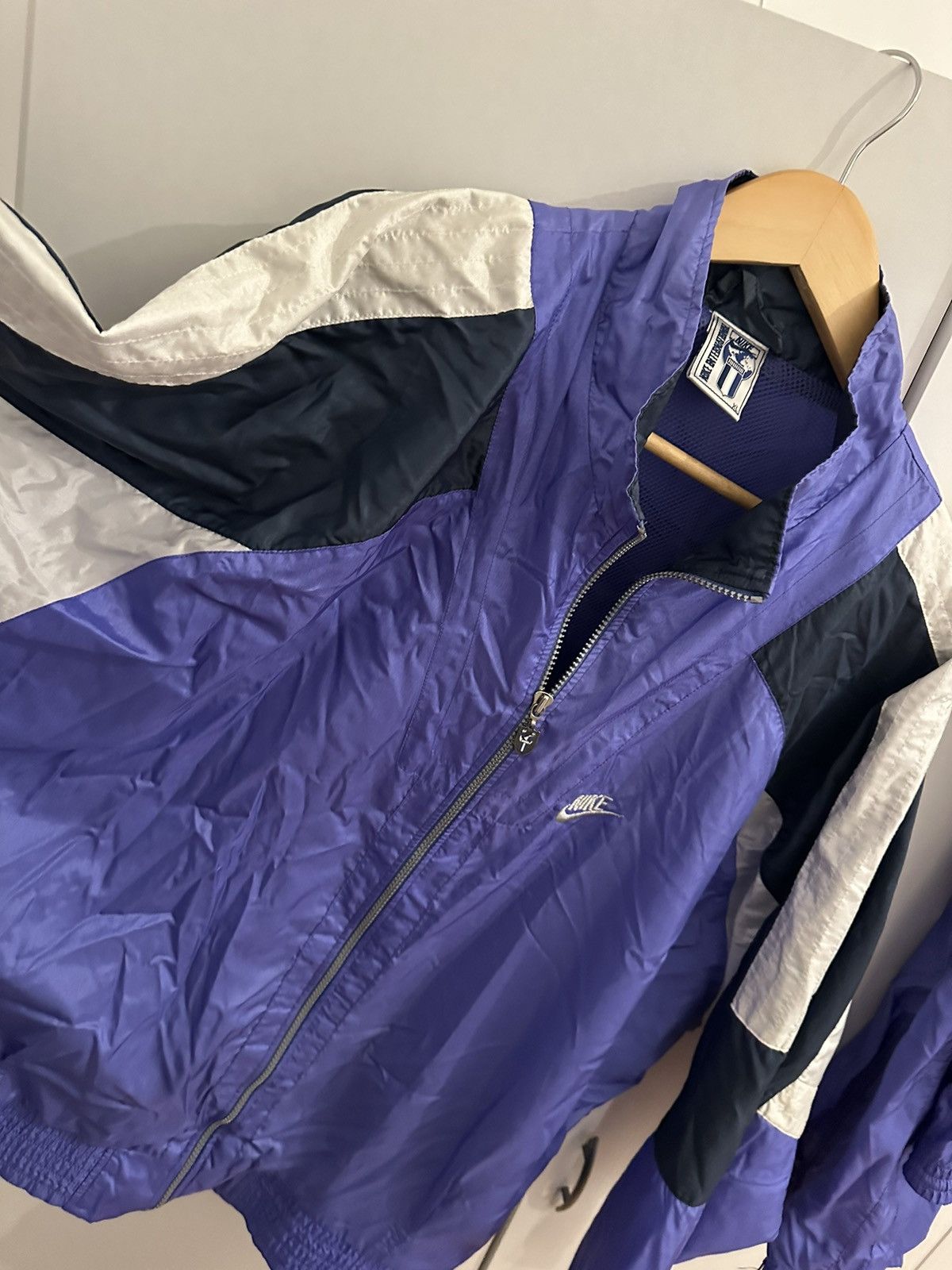 Nike Nike Air Tracksuit Size XXL Vintage Retro Nike Suit Size US XXL / EU 58 / 5 - 6 Thumbnail