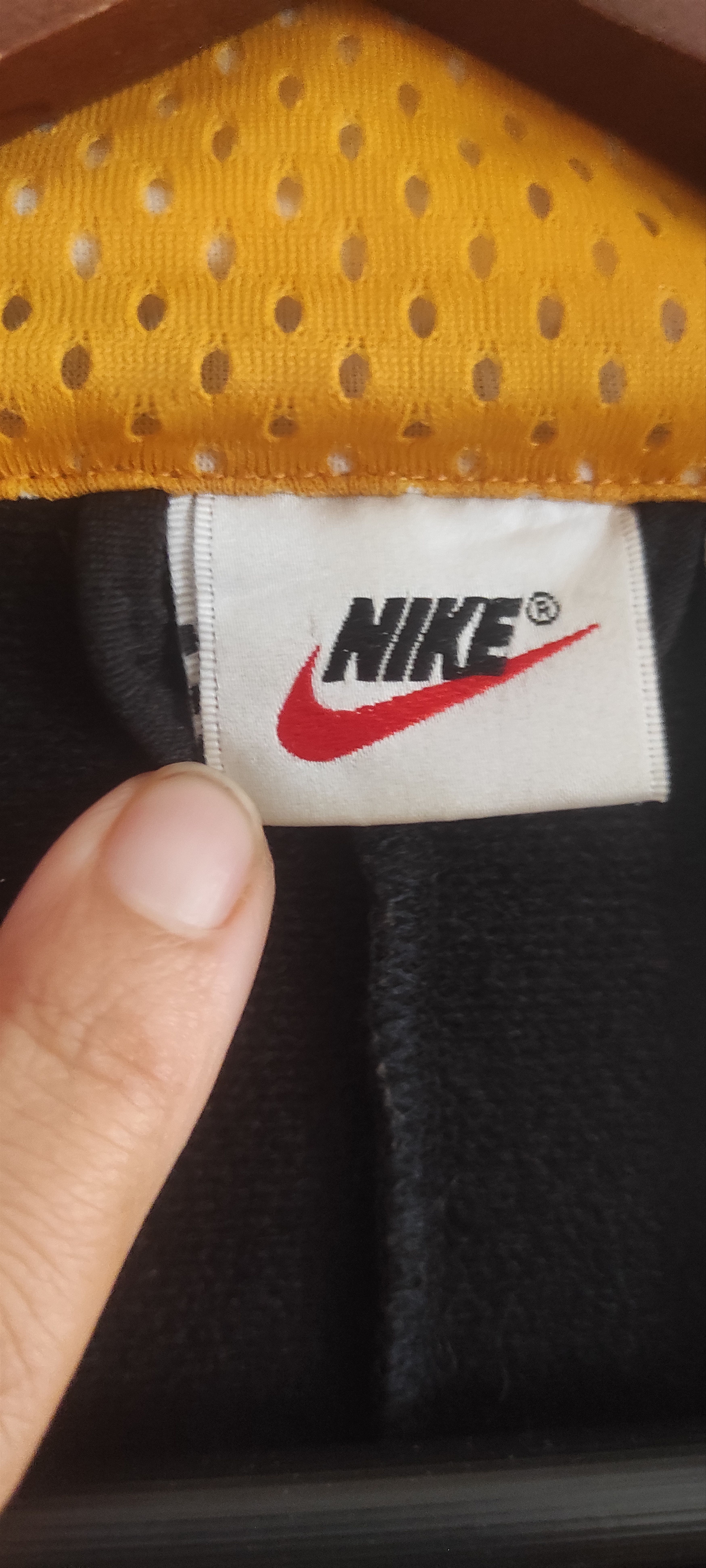 Nike NIKE Air Men's Basketball 90s Retro Training Track Jacket Size US XL / EU 56 / 4 - 10 Thumbnail