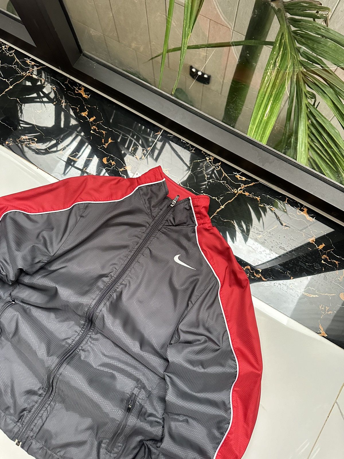 Nike × Vintage NIKE VINTAGE BASIC LOGO STREETWEAR LIGHT JACKET Size US M / EU 48-50 / 2 - 4 Thumbnail