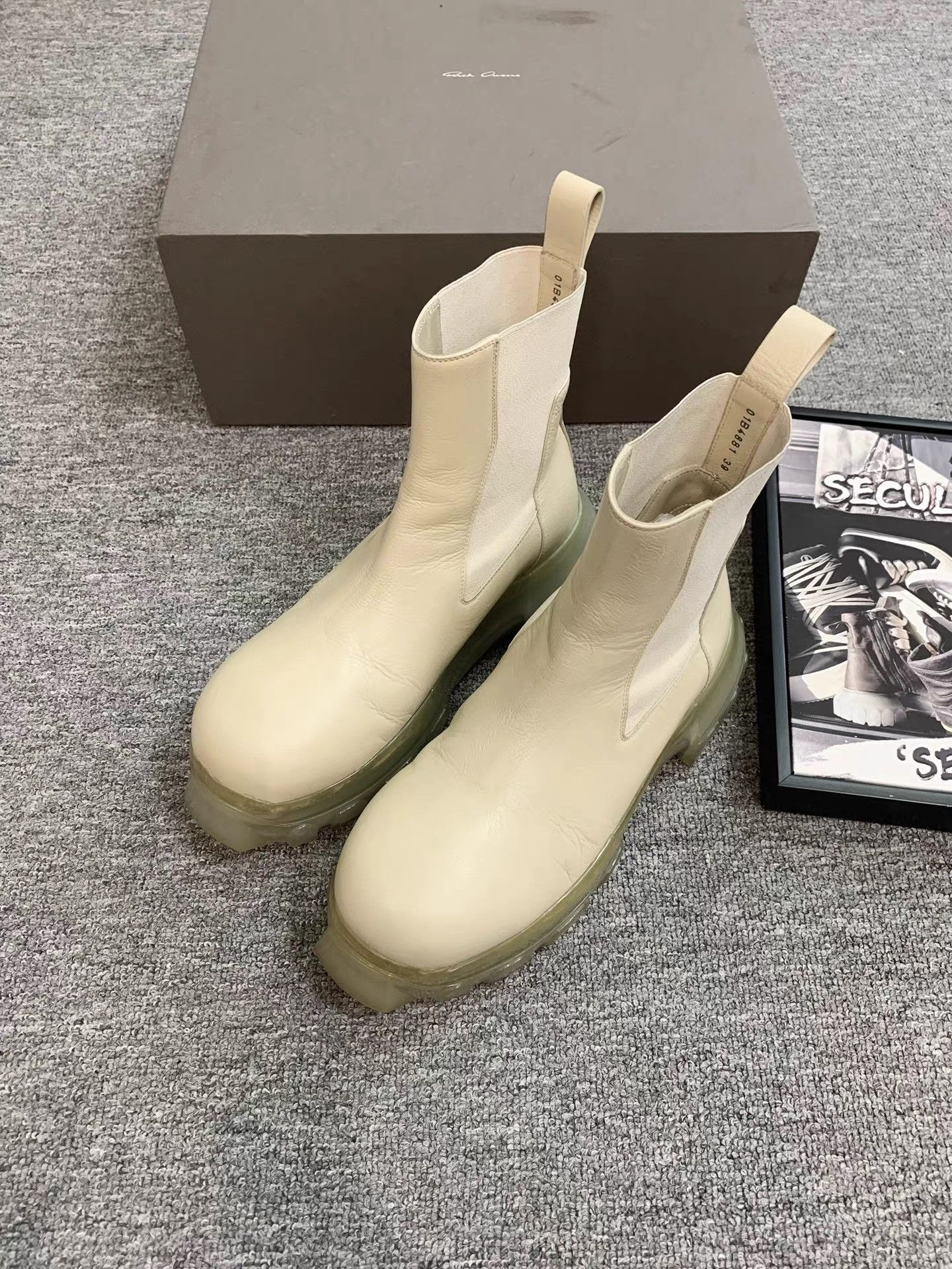Rick Owens Rick Owens 22FW Mainline Tractor Chelsea Boots K34 Size US 9 / IT 39 - 4 Thumbnail