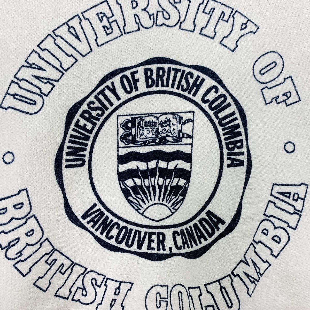 Vintage Vintage 1980s University Of British Columbia Sweatshirt Size M / US 6-8 / IT 42-44 - 8 Thumbnail