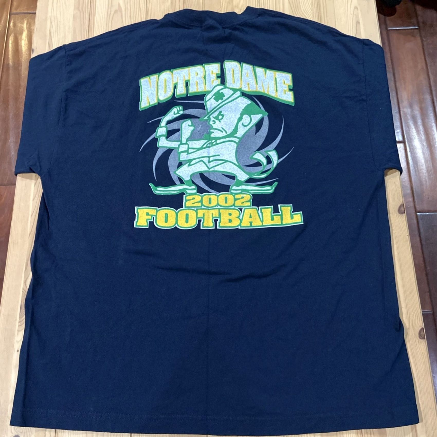 Vintage VINTAGE Notre Dame Football T-Shirt Fighting Irish Mascot Tee 2XL Blue Men XXL Graphic Tee 90s Sportswear Size US XXL / EU 58 / 5 - 7 Thumbnail