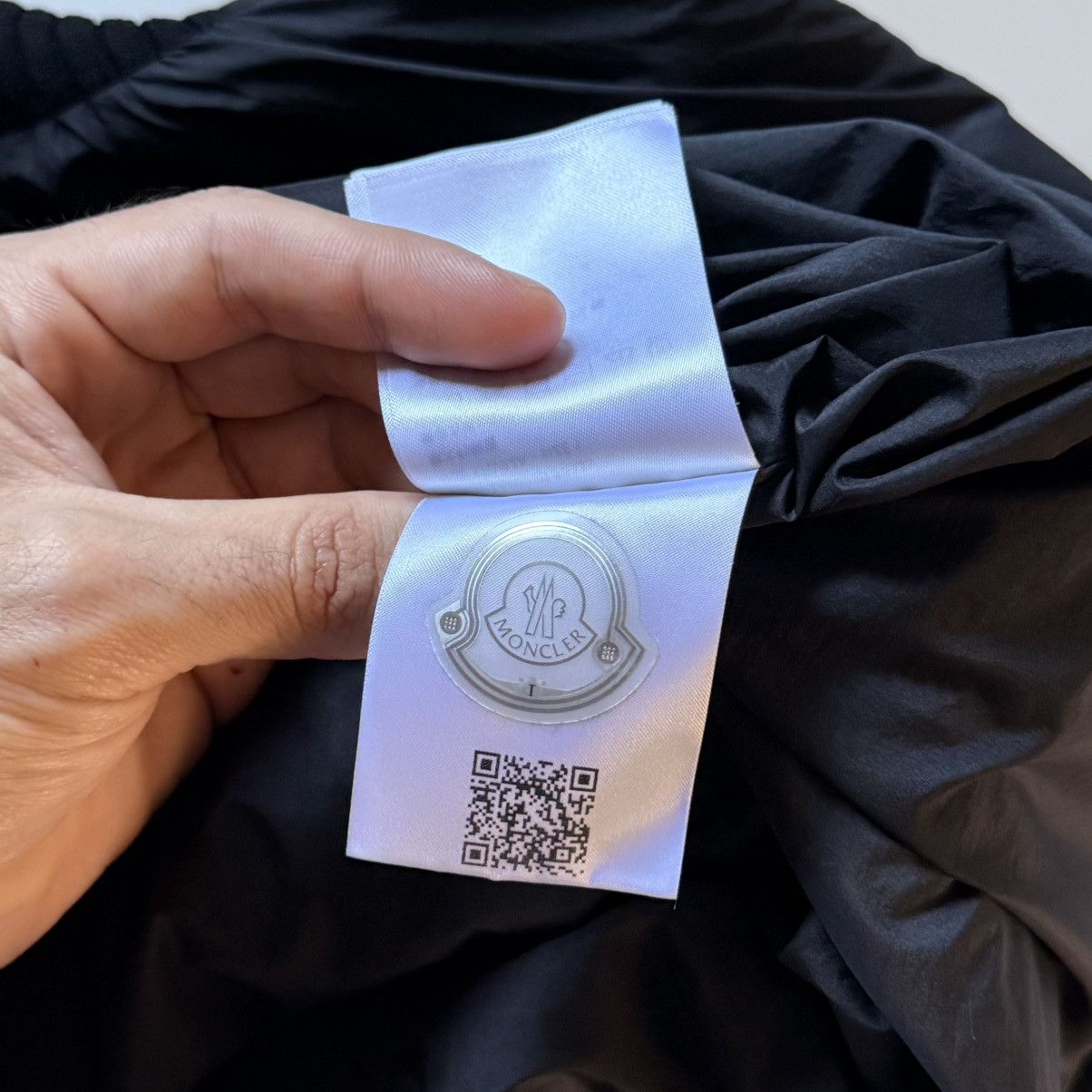 Moncler Moncler Lightweight Rain Jacket / Windbreaker Size US S / EU 44-46 / 1 - 9 Thumbnail