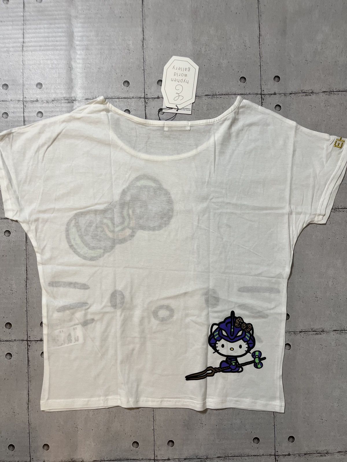 Japanese Brand 【16】E hyphen world gallery × Hello Kitty × evangelion shirts Size ONE SIZE - 3 Thumbnail