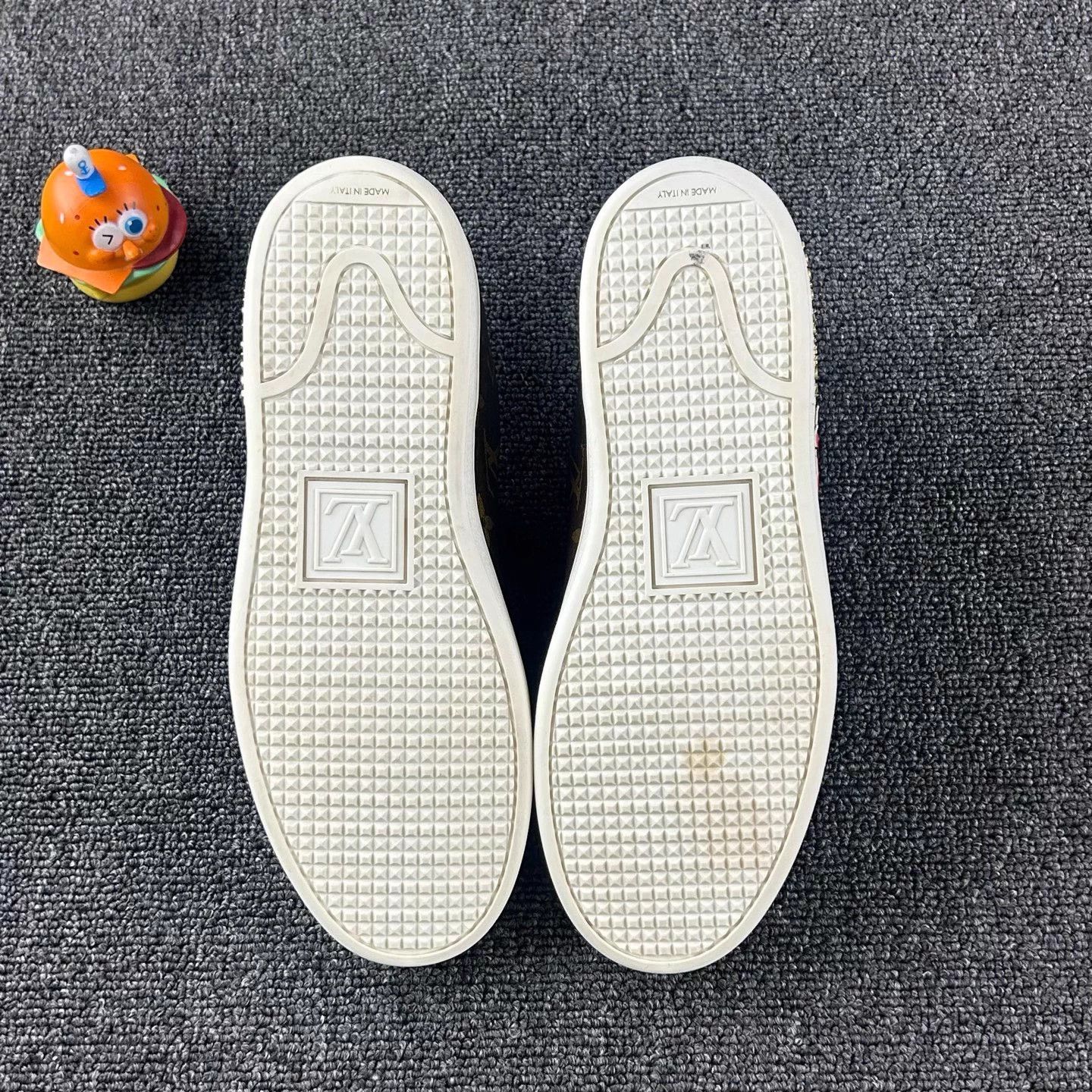 Louis Vuitton LV Qixi Limited Monogram Sneaker Women's 36 Good Size US 5 / IT 35 - 6 Thumbnail
