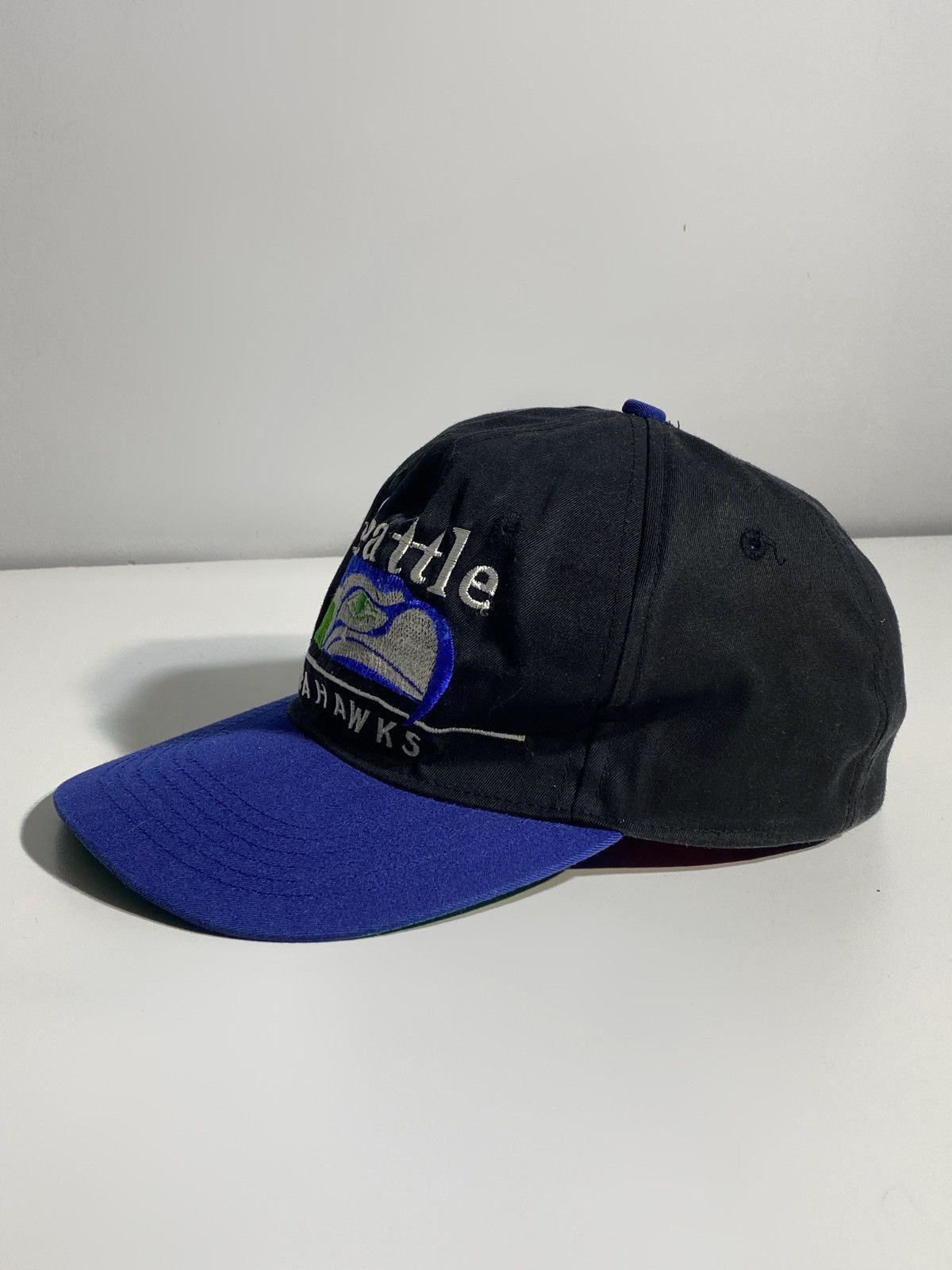 NFL Vintage Seattle Seahawks NFL Streetwear Cap Size ONE SIZE - 3 Thumbnail