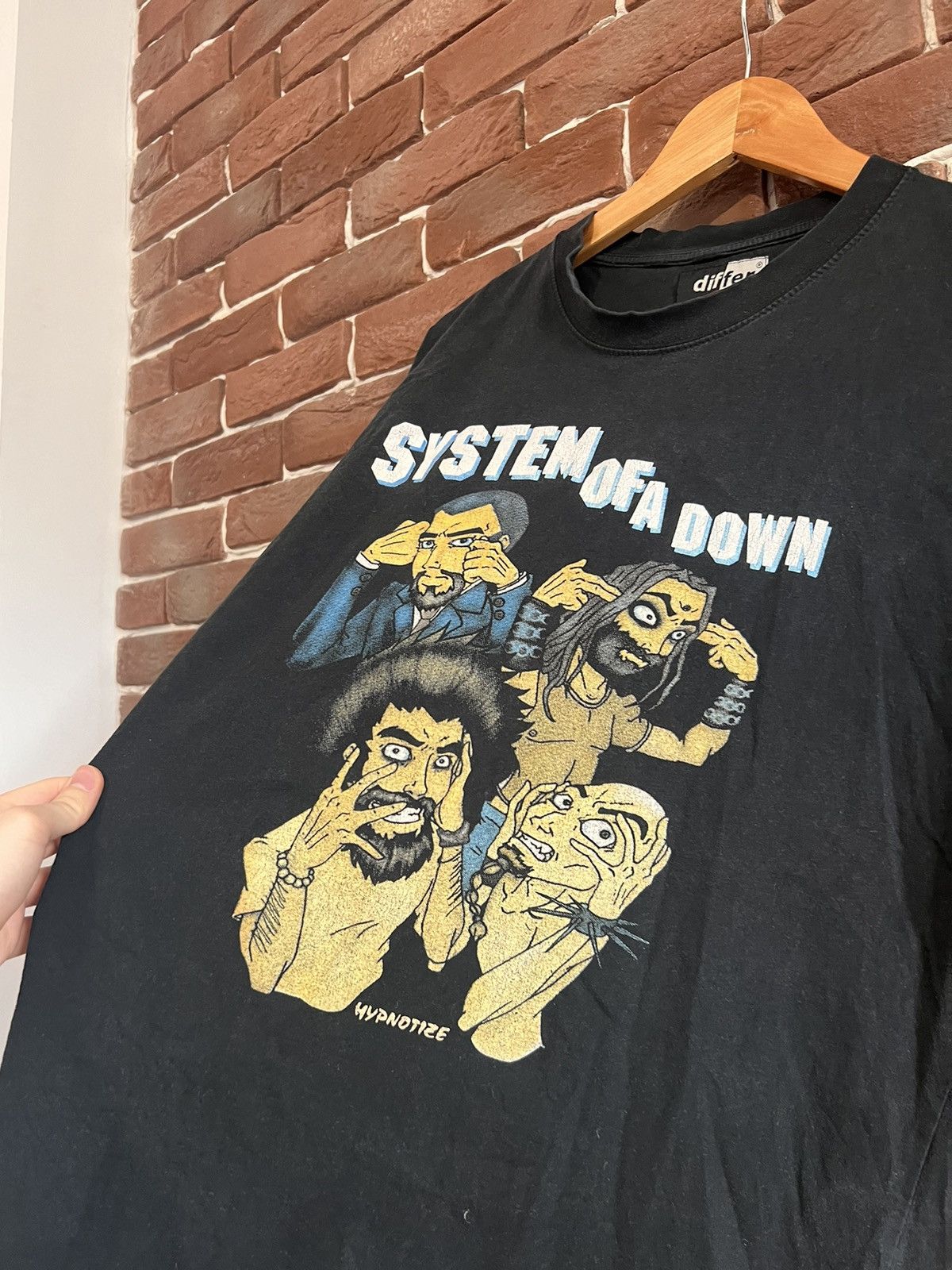 Band Tees RARE System Of A Down Hypnotize 2005 Metal Band Tees Size US XL / EU 56 / 4 - 4 Thumbnail