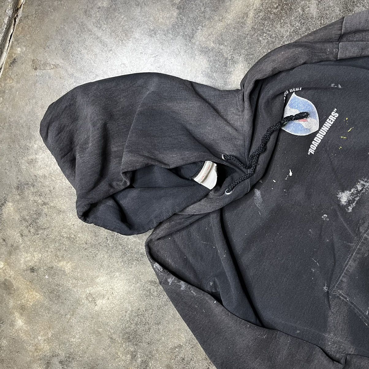 Vintage vintage army road runners thrashed black faded hoodie Size US XL / EU 56 / 4 - 12 Thumbnail