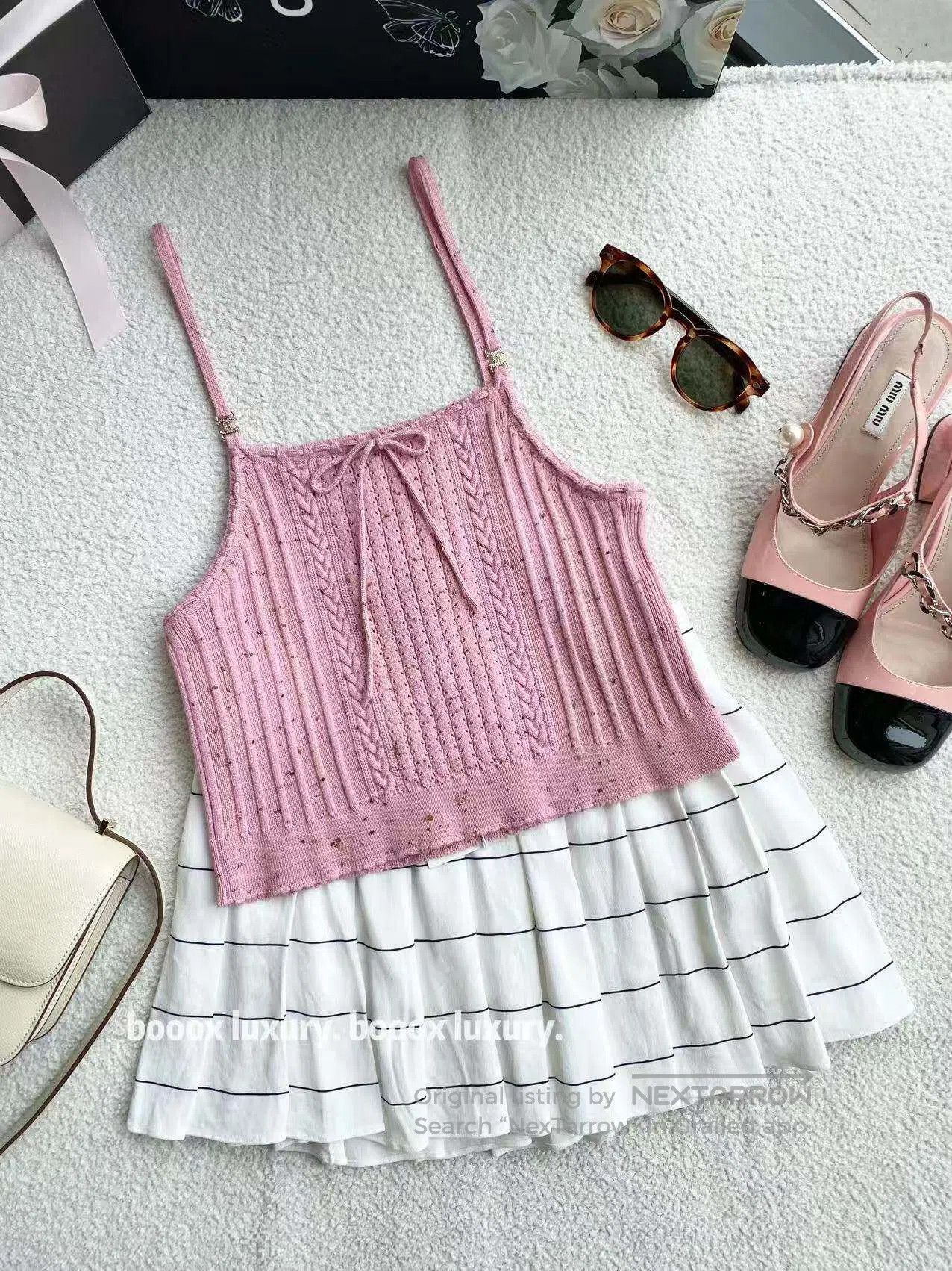 Chanel Chanel Pink vest with bow headband| Size XS / US 0-2 / IT 36-38 - 1 Thumbnail