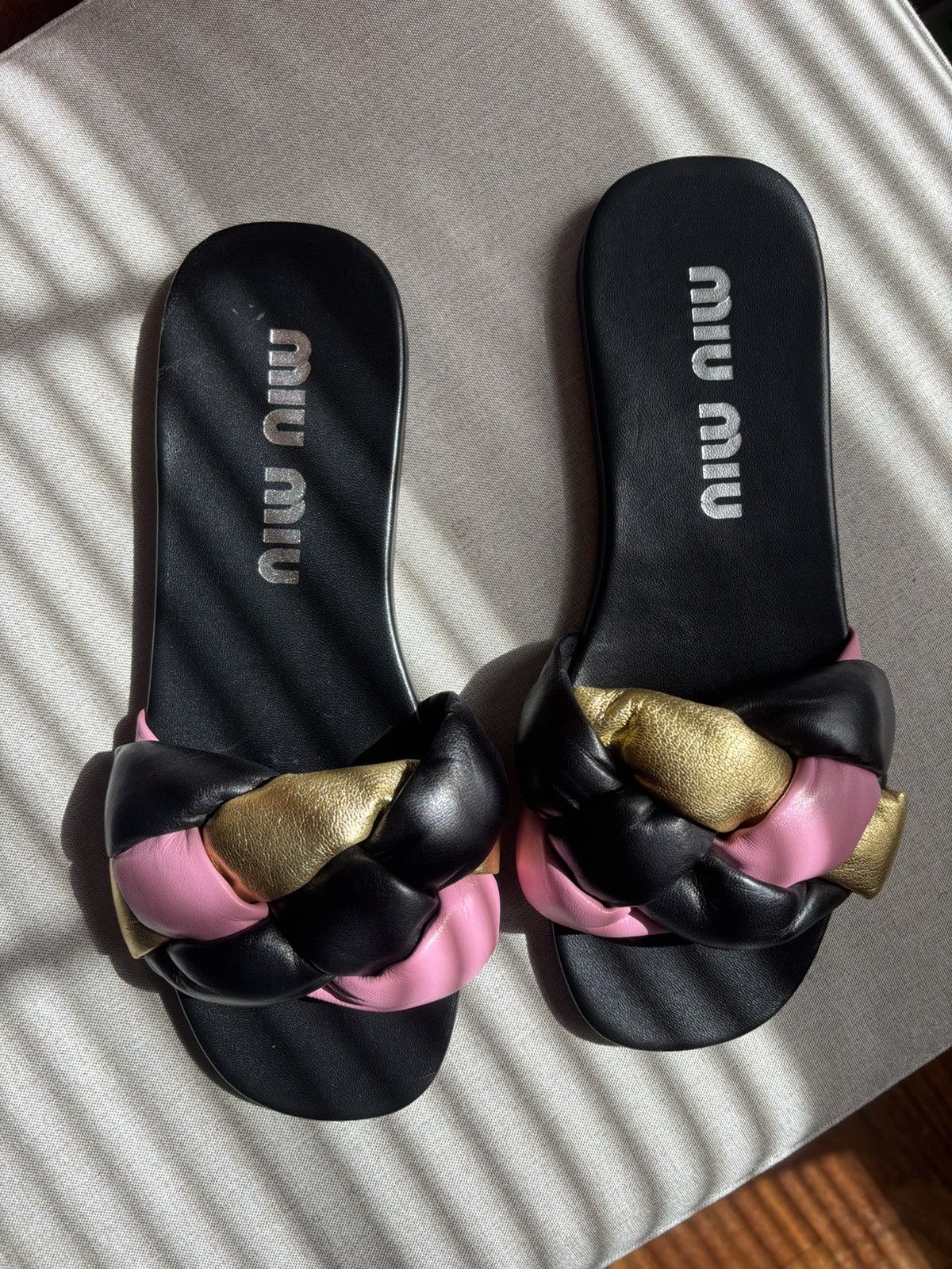 Miu Miu Miu Miu Women’s Calzature Donna Slip On Woven Slide Sandals Size US 7 / IT 37 - 14 Thumbnail