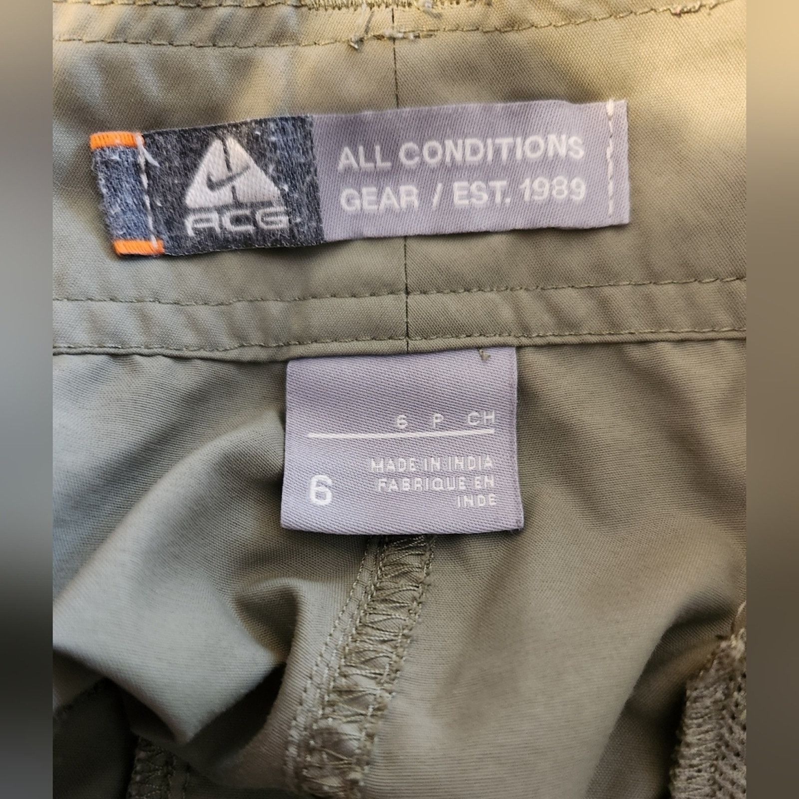Nike ACG Nike ACG Zip Off Trail Convertible Pants 6 Size 28" / US 6 / IT 42 - 7 Thumbnail