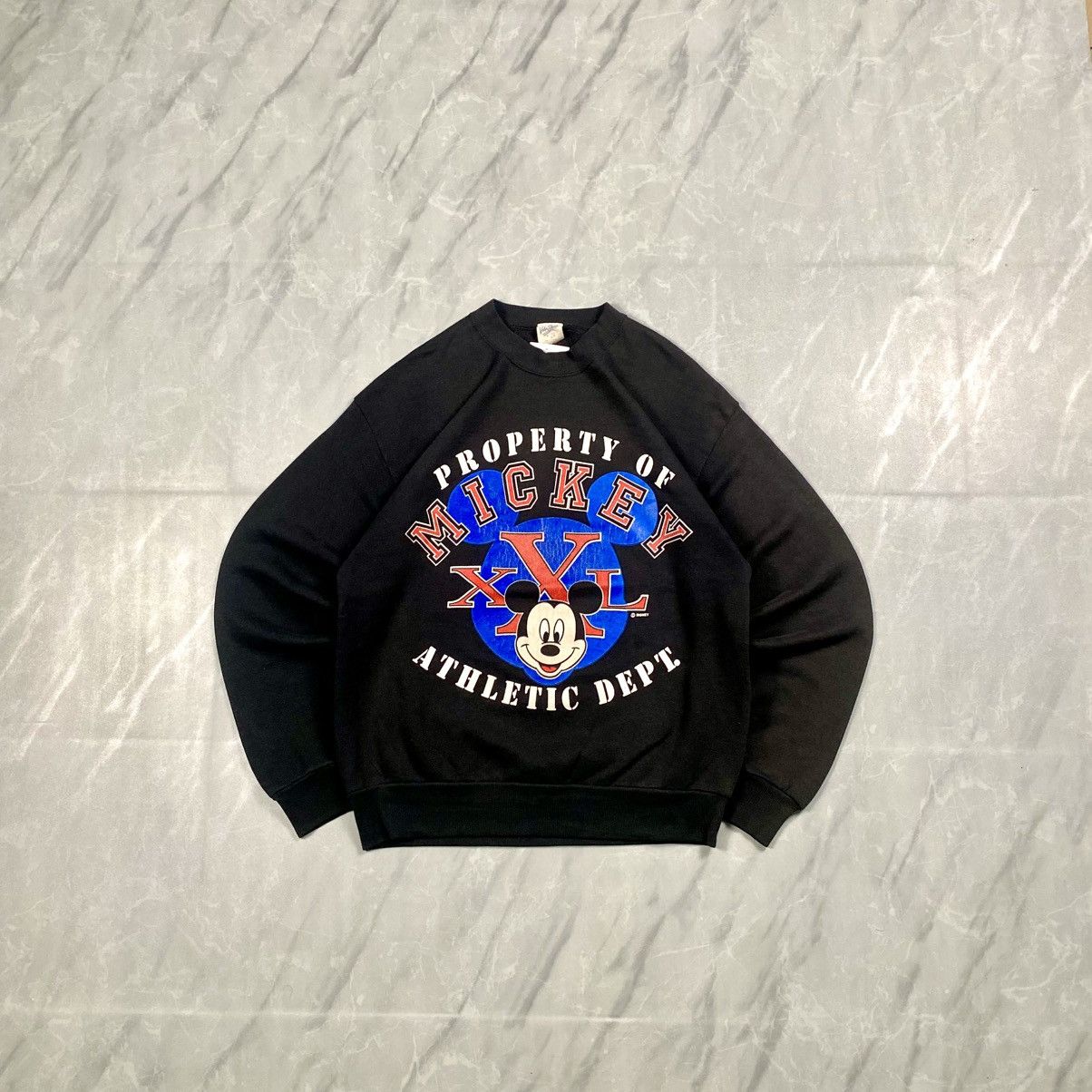 Velva Sheen Vintage 90s Mickey Mouse College Crewneck Size US M / EU 48-50 / 2 - 1 Thumbnail