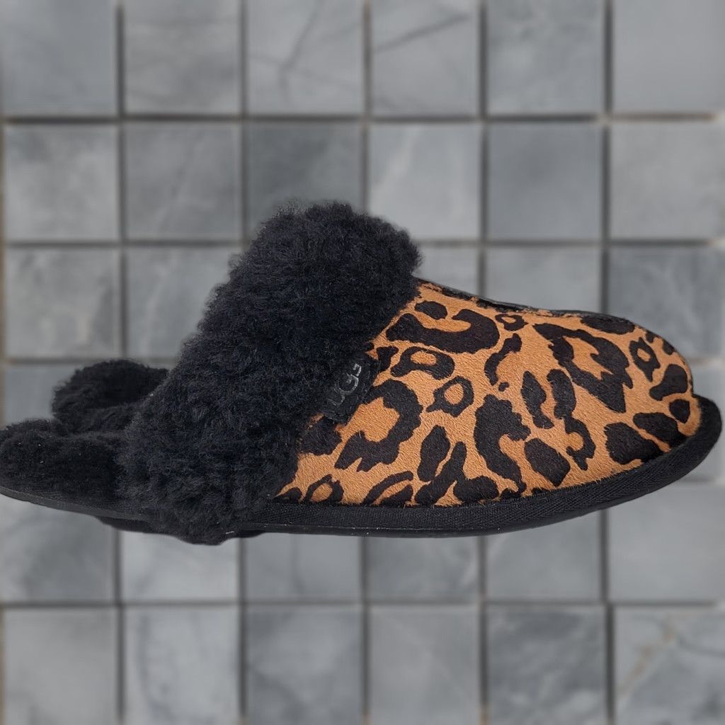 Ugg UGG Scuffette ll panther print slippers Size 8 Size 28" / US 6 / IT 42 - 1 Thumbnail
