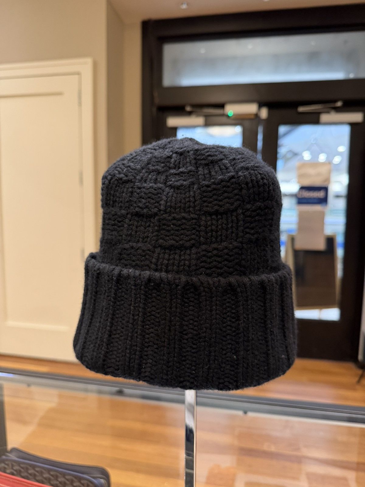 Louis Vuitton Louis Vuitton Cashmere Damier Helsinki Beanie Size ONE SIZE - 3 Thumbnail