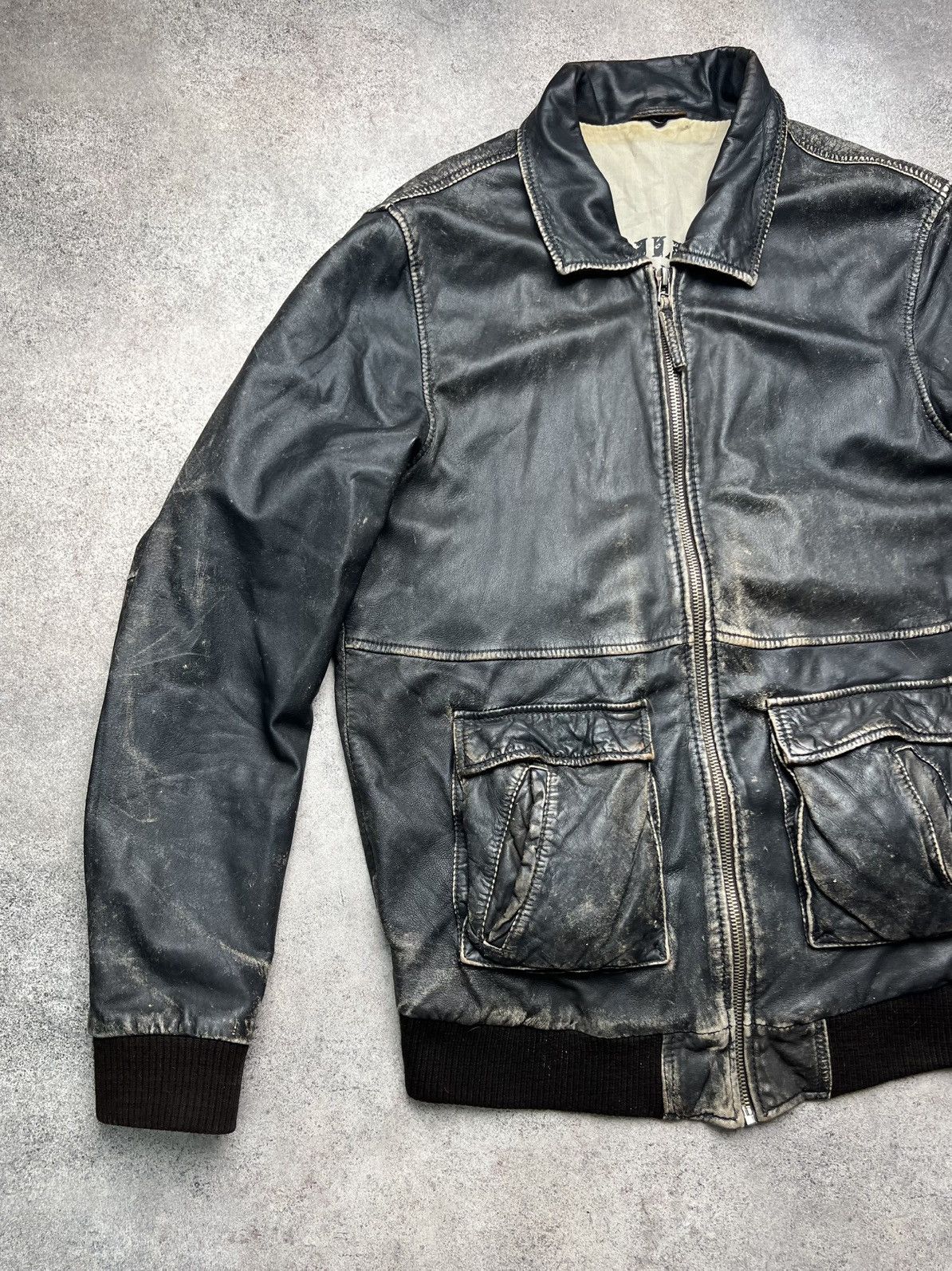 Vintage Vintage faded leather bomber jacket Size US L / EU 52-54 / 3 - 2 Thumbnail