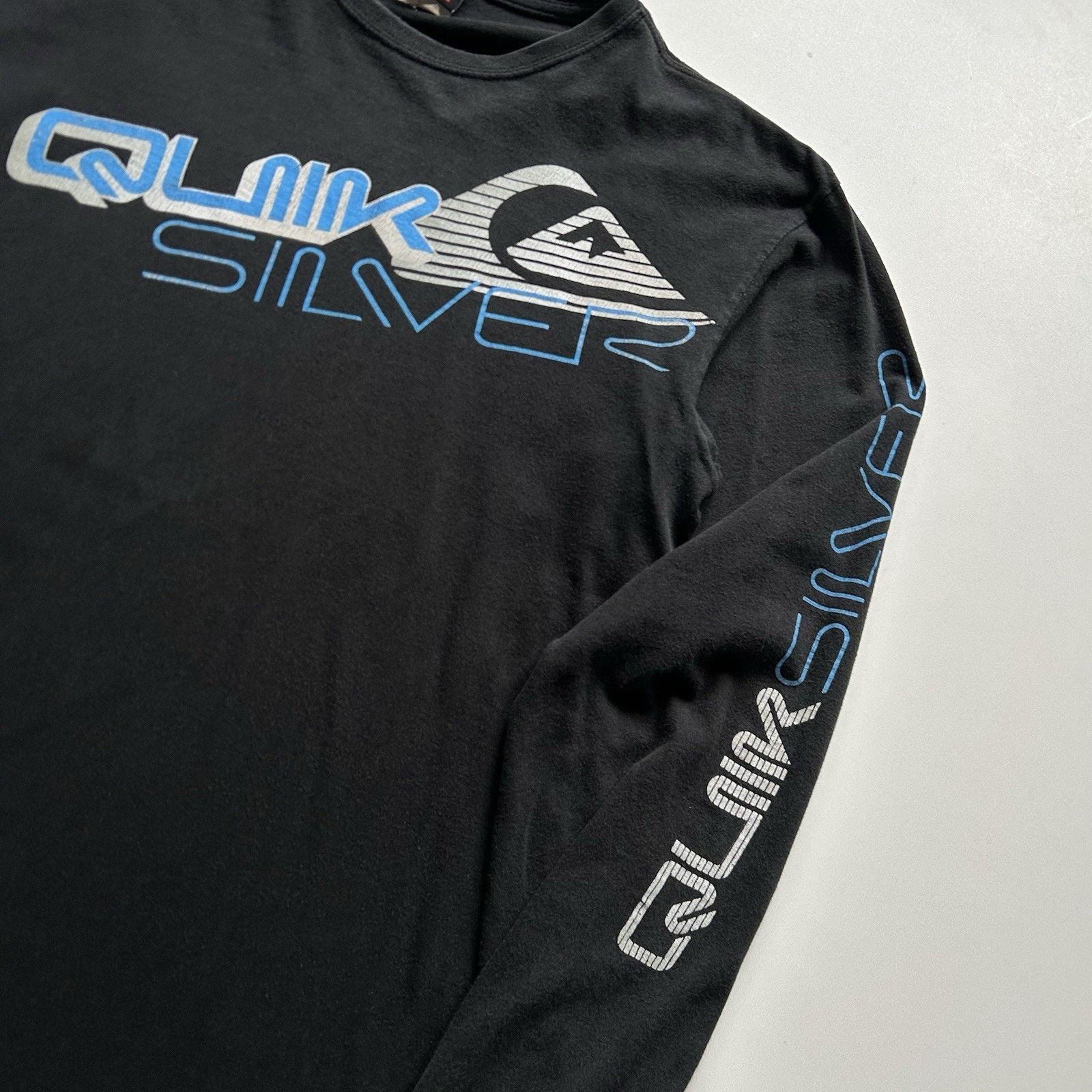 Quiksilver Vintage Quiksilver Shirt Medium Black Long Sleeve Distressed Size US M / EU 48-50 / 2 - 3 Thumbnail