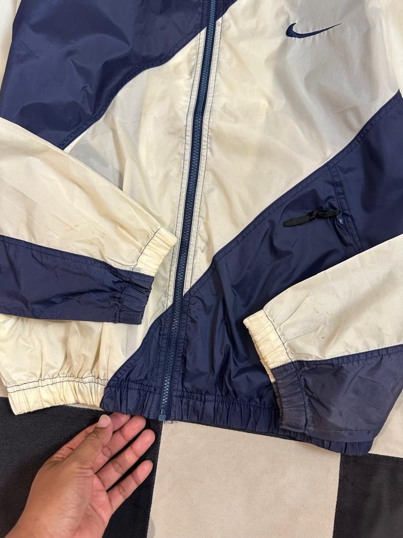 Nike × Vintage VINTAGE NIKE AIR WINDBREAKER Size US L / EU 52-54 / 3 - 6 Thumbnail