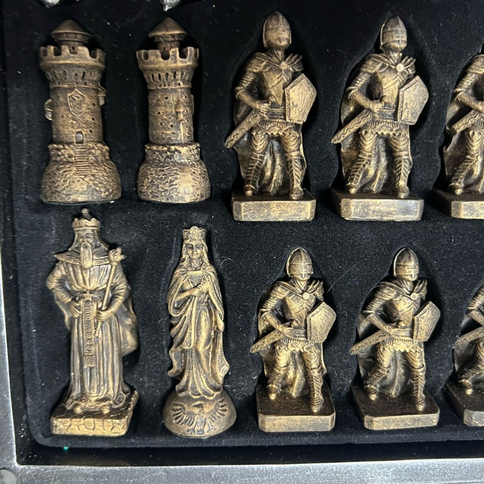 Dragonfly Vintage Dragon Crest Medieval Chess Board Set - Complete Size ONE SIZE - 9 Thumbnail