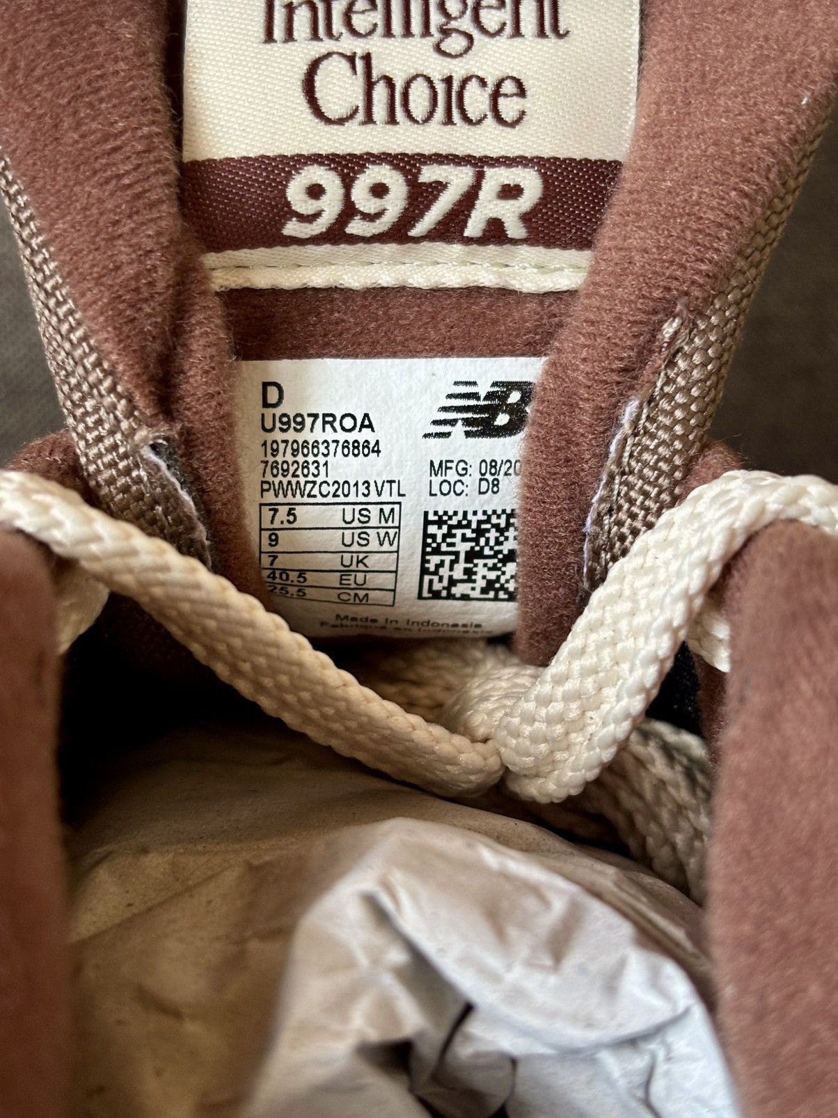 New Balance Brand new - New Balance 997R Brown Beige U997ROA - Size 7.5 Size US 7.5 / EU 40-41 - 8 Thumbnail