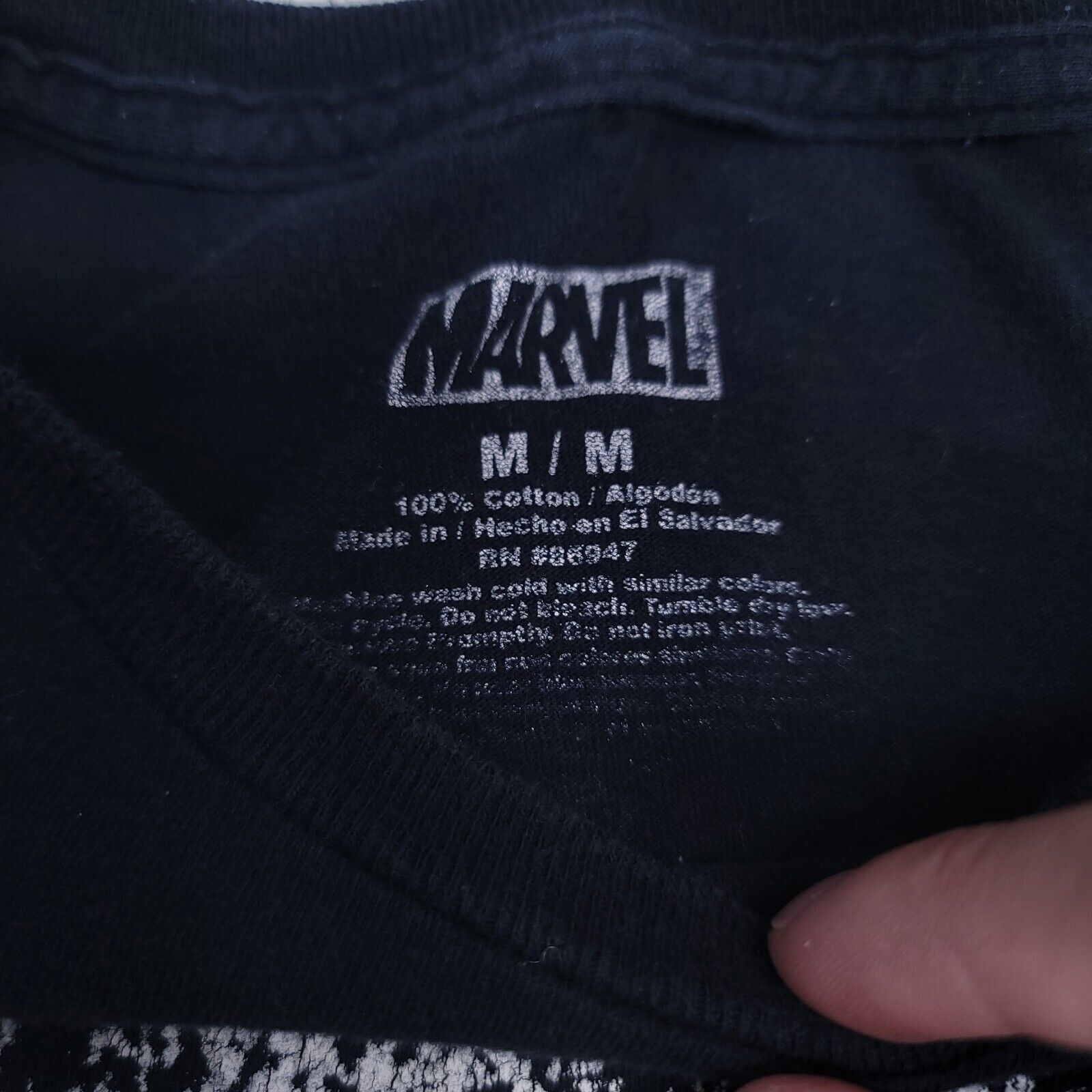 Marvel Comics Marvel Punisher Pullover Graphic Shirt Mens Size M Black Size US M / EU 48-50 / 2 - 4 Thumbnail