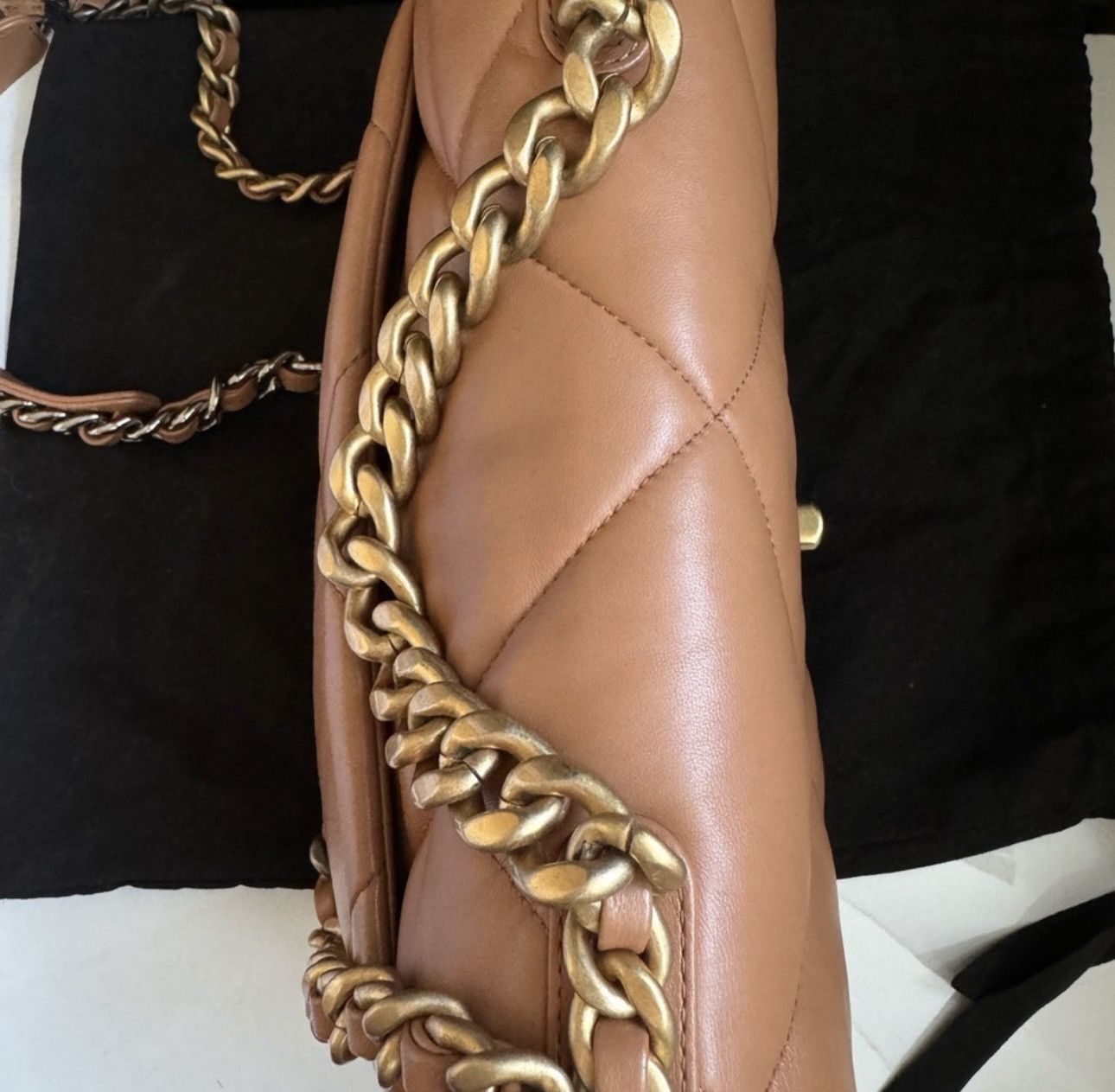 Chanel chanel 19 flap bag small Rare Caramel Retail $7,200 Size ONE SIZE - 5 Thumbnail