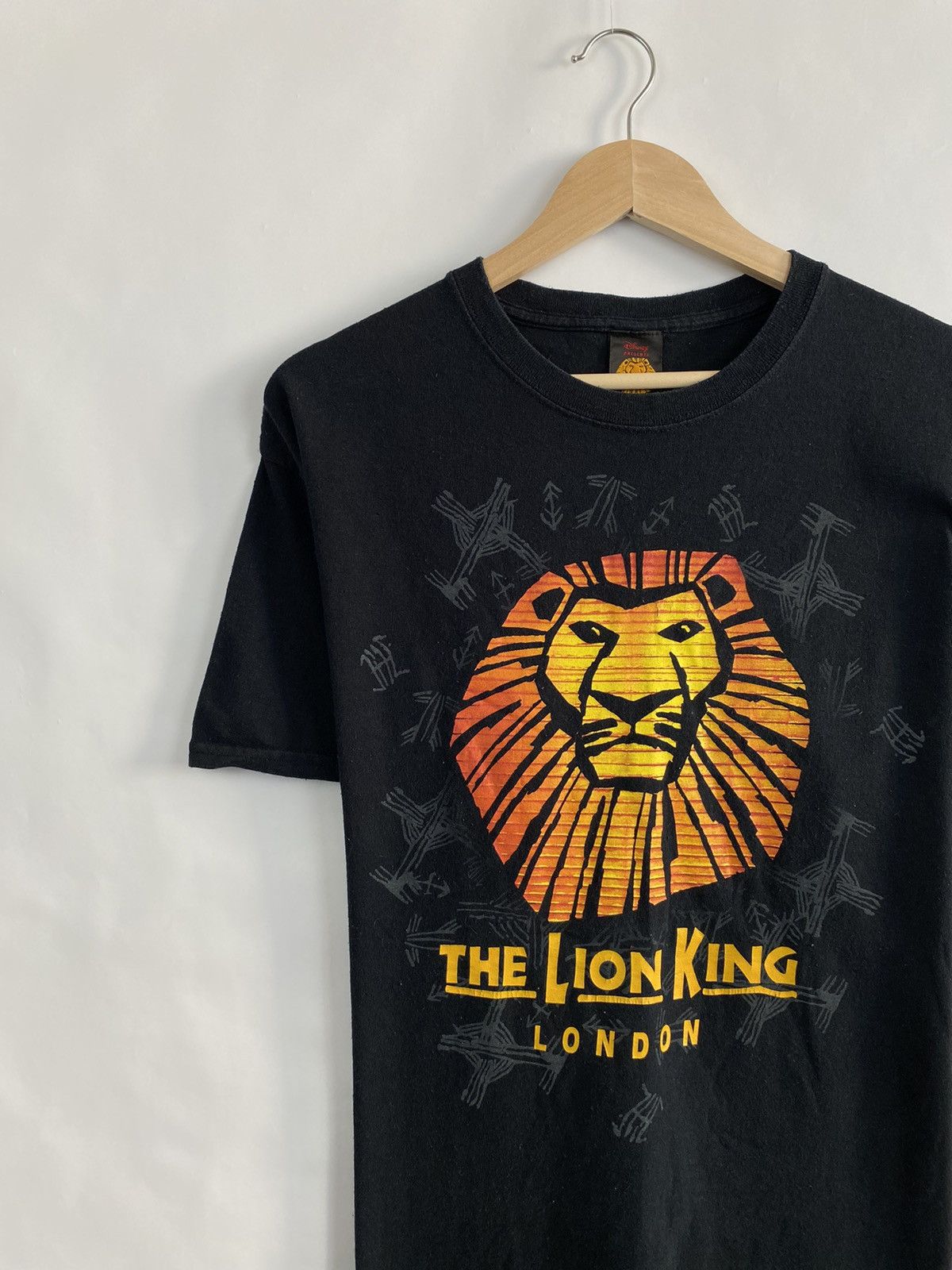Band Tees 🇺🇸 Vintage Y2K The Lion King Movie T-Shirt Rare Retro Size US M / EU 48-50 / 2 - 3 Thumbnail
