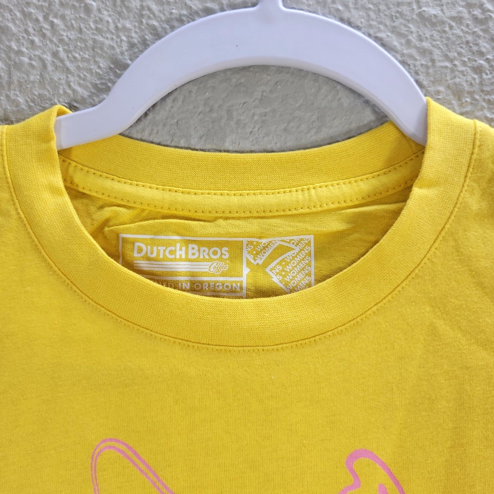 Logo 7 Dutch Bros Coffee Womens T-Shirt Short Sleeve Crew Neck Cotton Yellow S NWOT Logo Graphic Shirt Size S / US 4 / IT 40 - 5 Thumbnail