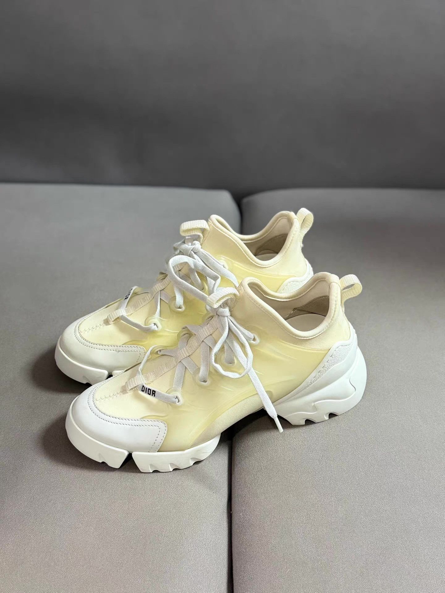 Dior Dior D-Connect white dad sneakers Ｑ20 Size US 6.5 / IT 36.5 - 1 Thumbnail