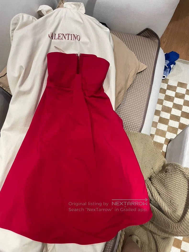 Valentino Valentino Little red dress Size S / US 4 / IT 40 - 2 Thumbnail