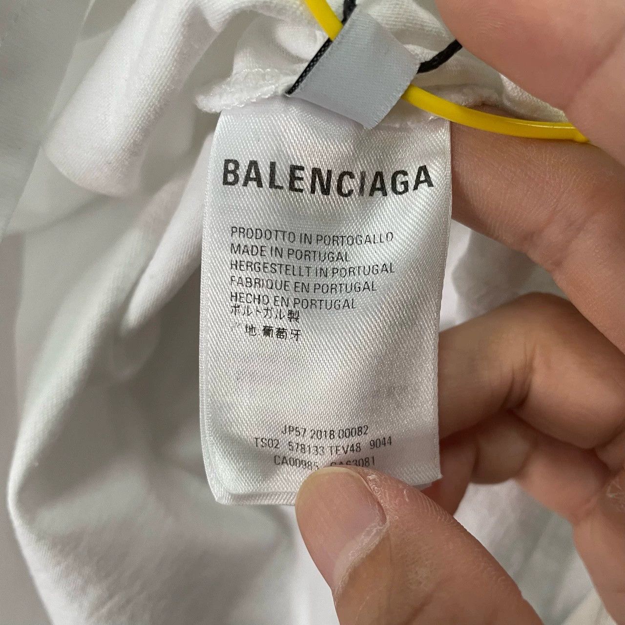 Balenciaga balenciaga logo short sleeve t-shirt men Size US M / EU 48-50 / 2 - 3 Thumbnail