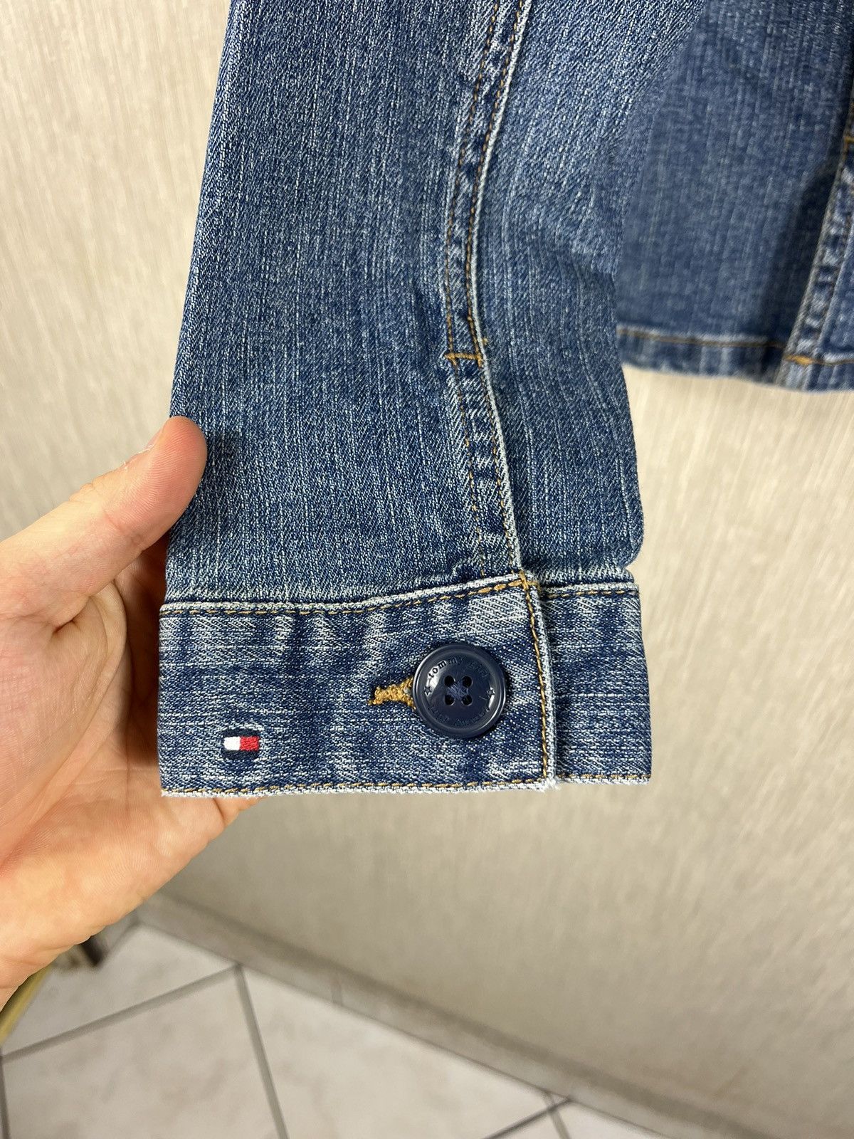 Tommy Hilfiger × Vintage Vintage Tommy Hilfiger y2k denim blazer juicy jacket floral Size L / US 10 / IT 46 - 11 Thumbnail