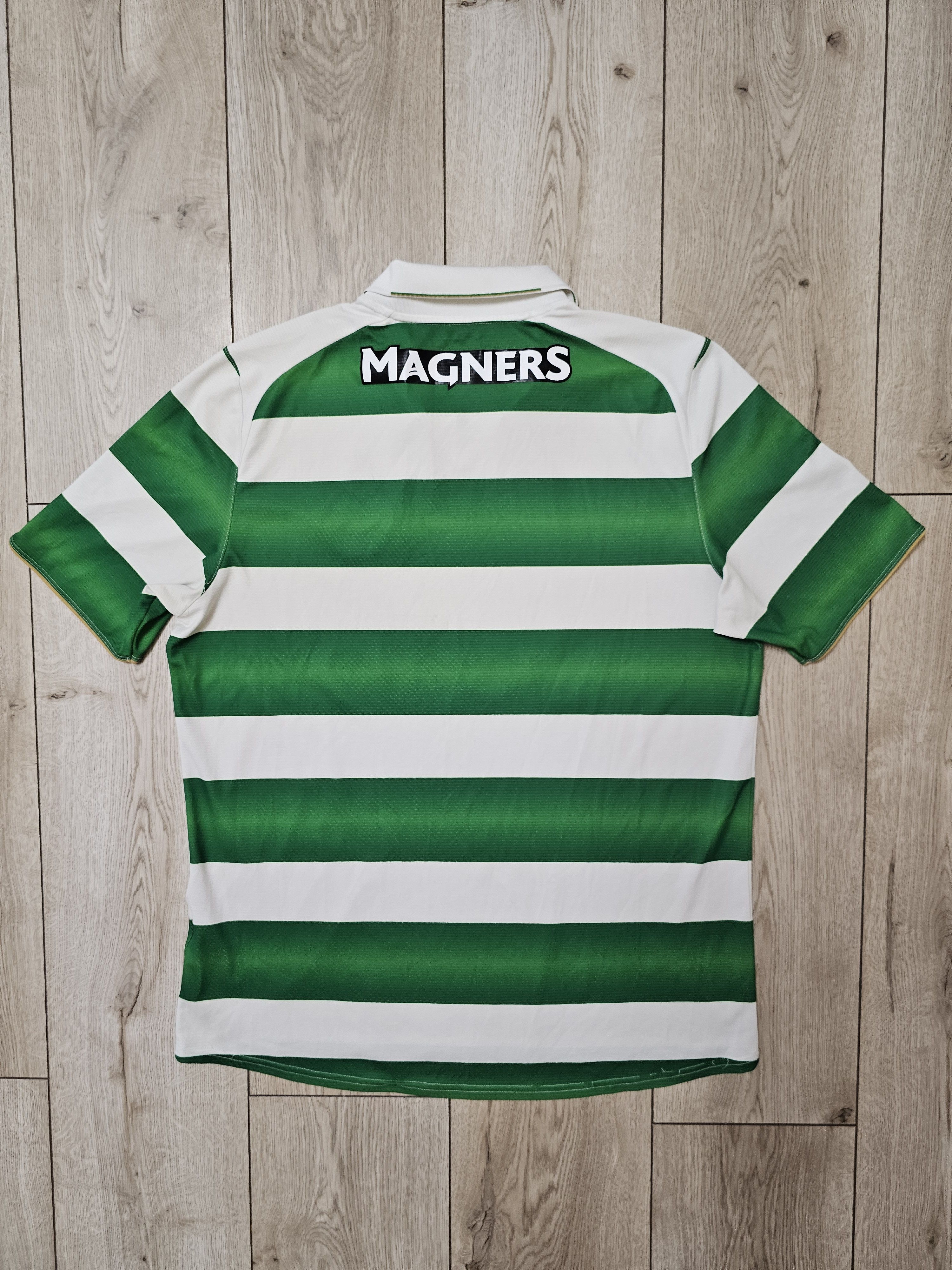 New Balance CELTIC 2016 2017 HOME FOOTBALL SHIRT SOCCER JERSEY Size US L / EU 52-54 / 3 - 2 Thumbnail