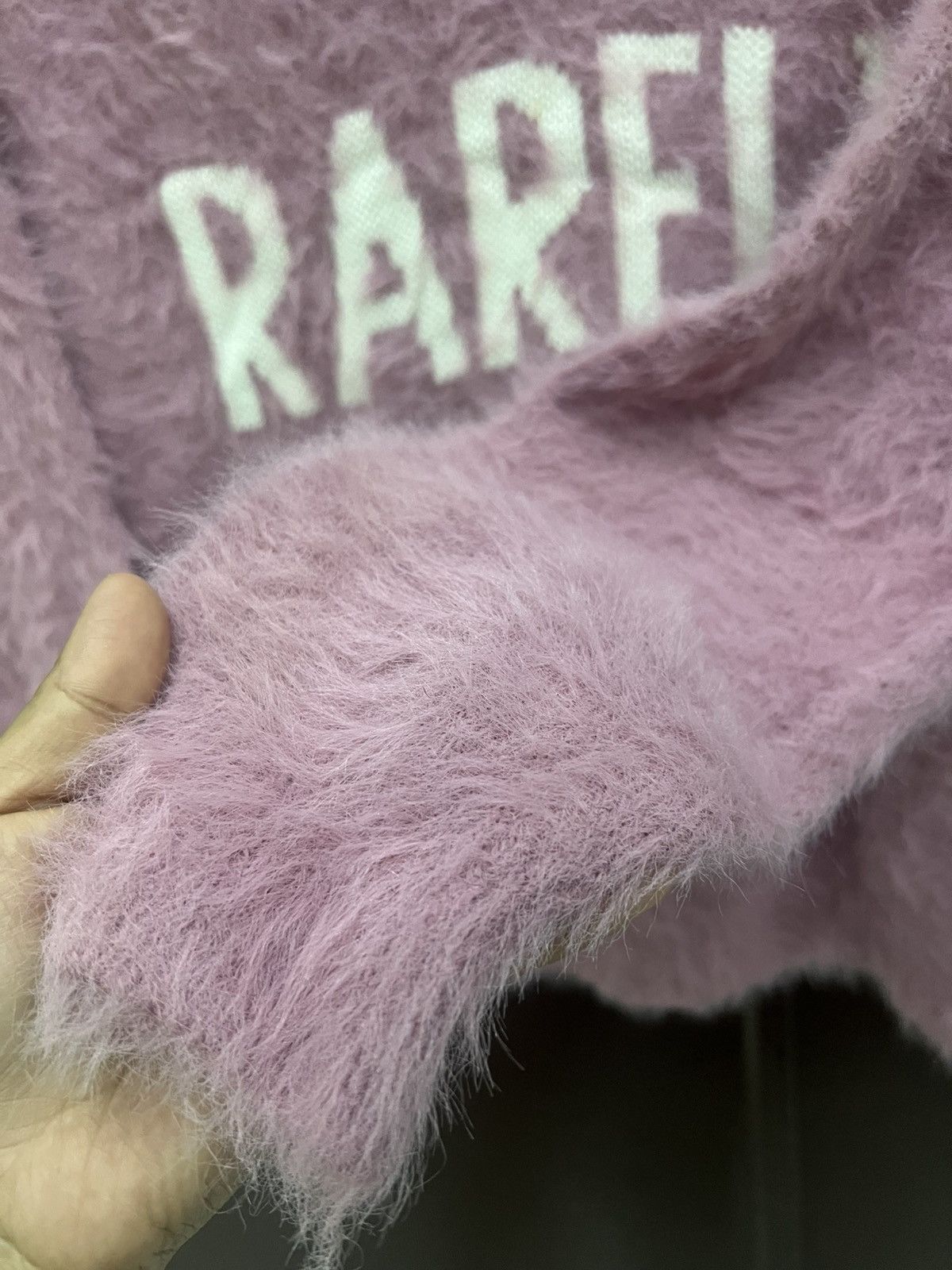 Japanese Brand RARELY Colza Fur Fuzzy Soft Merino Versatiles Pink Sweater Size S / US 4 / IT 40 - 5 Thumbnail