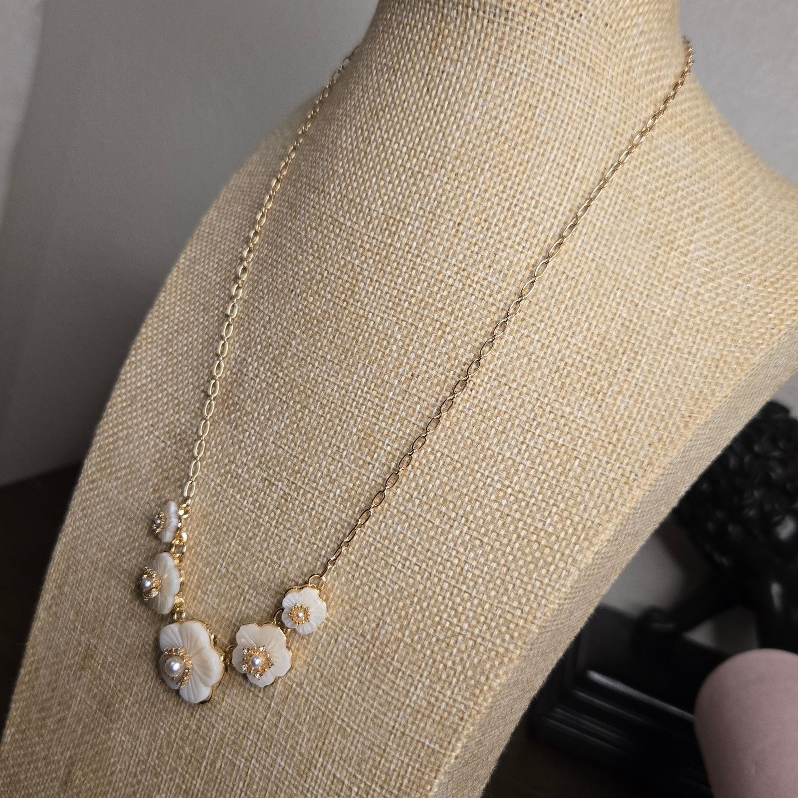 Pearled Ivory Gold Tone Ivory Floral Statement Necklace Spring Estate Glam Size ONE SIZE - 3 Thumbnail