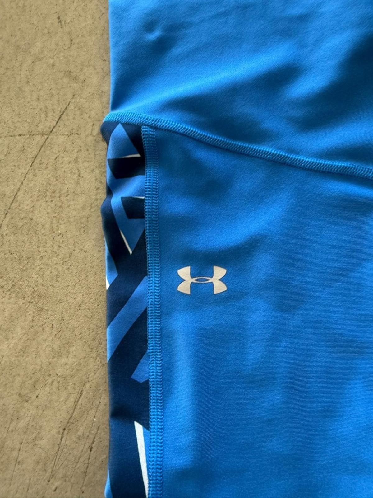 Under Armour Under Armour / HeatGear Compression Capri Leggings / Blue Size 28" / US 6 / IT 42 - 6 Thumbnail