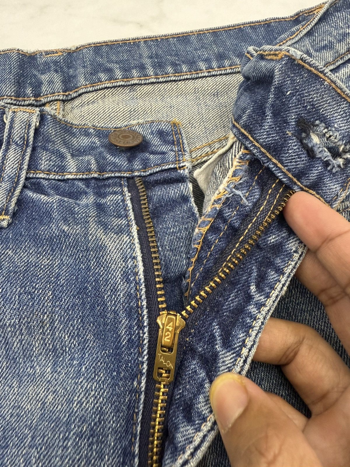 Levi's Vintage 1970s Levi’s Strauss 505 0217 Small “e” Non Selvedge Size US 29 - 8 Thumbnail